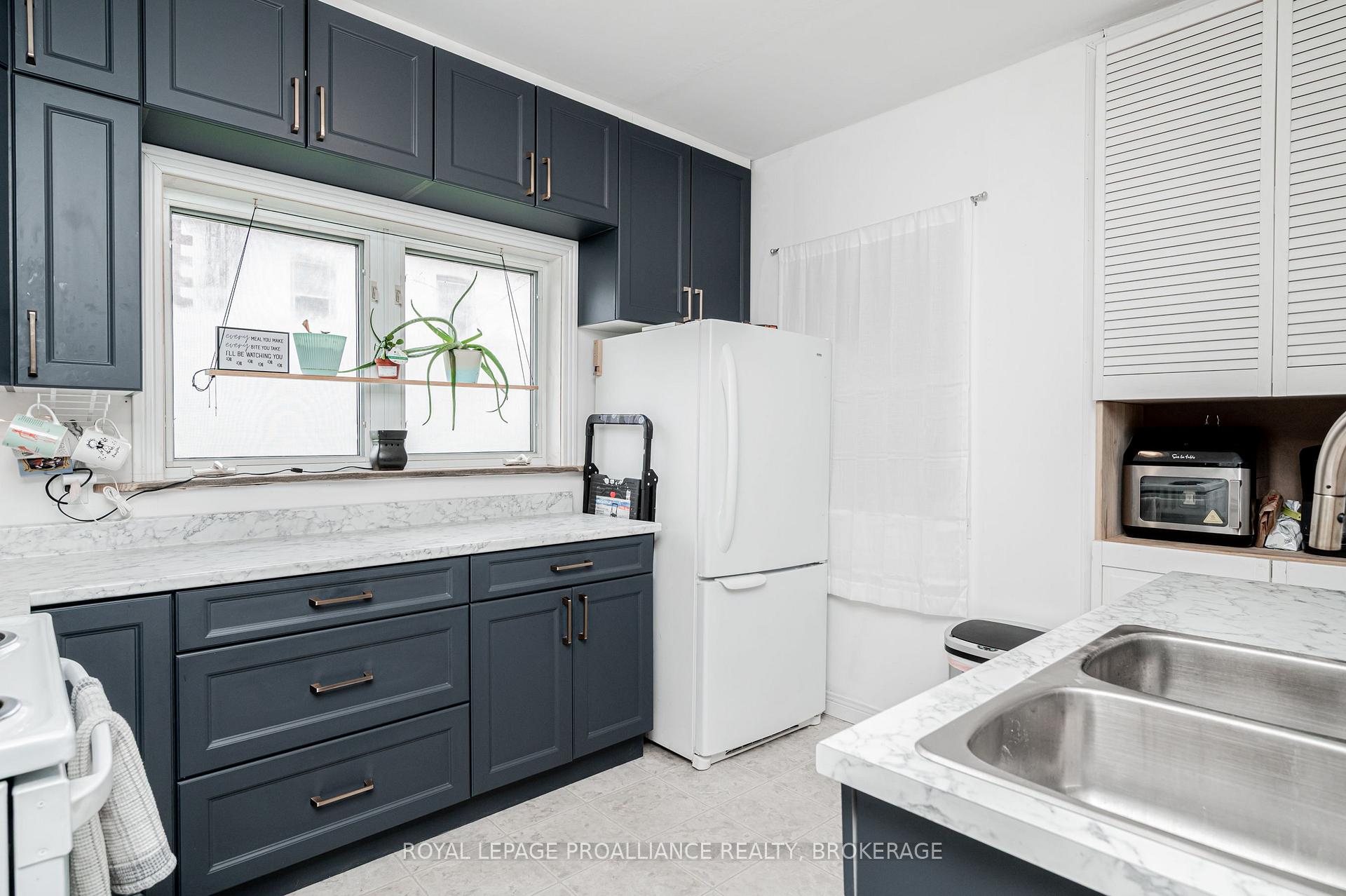 Photo 7 of 4089 Perth Road, Frontenac, Frontenac South — HOMEH
