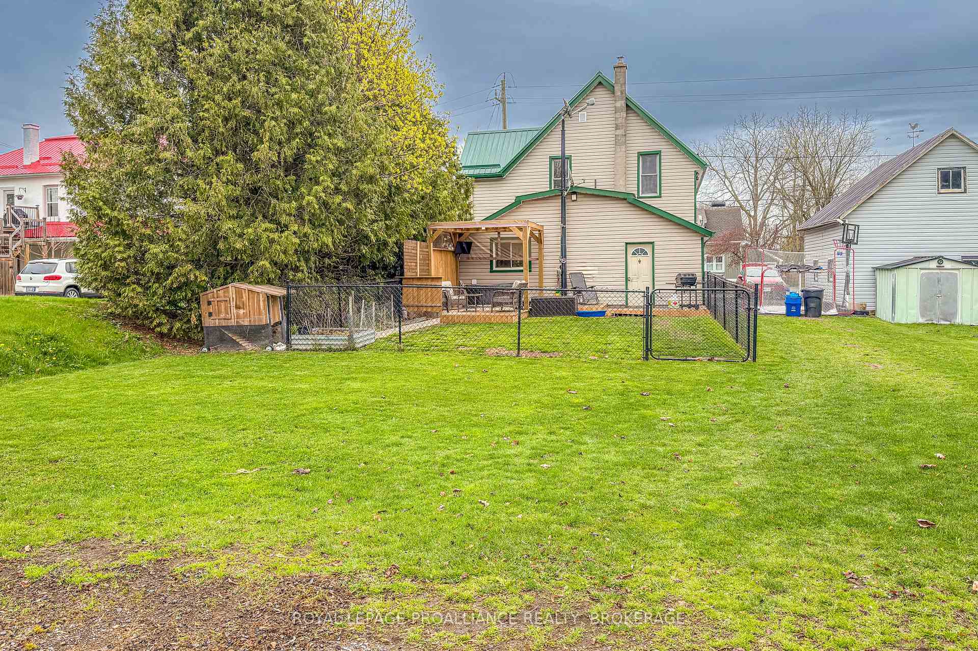 Photo 24 of 4089 Perth Road, Frontenac, Frontenac South — HOMEH