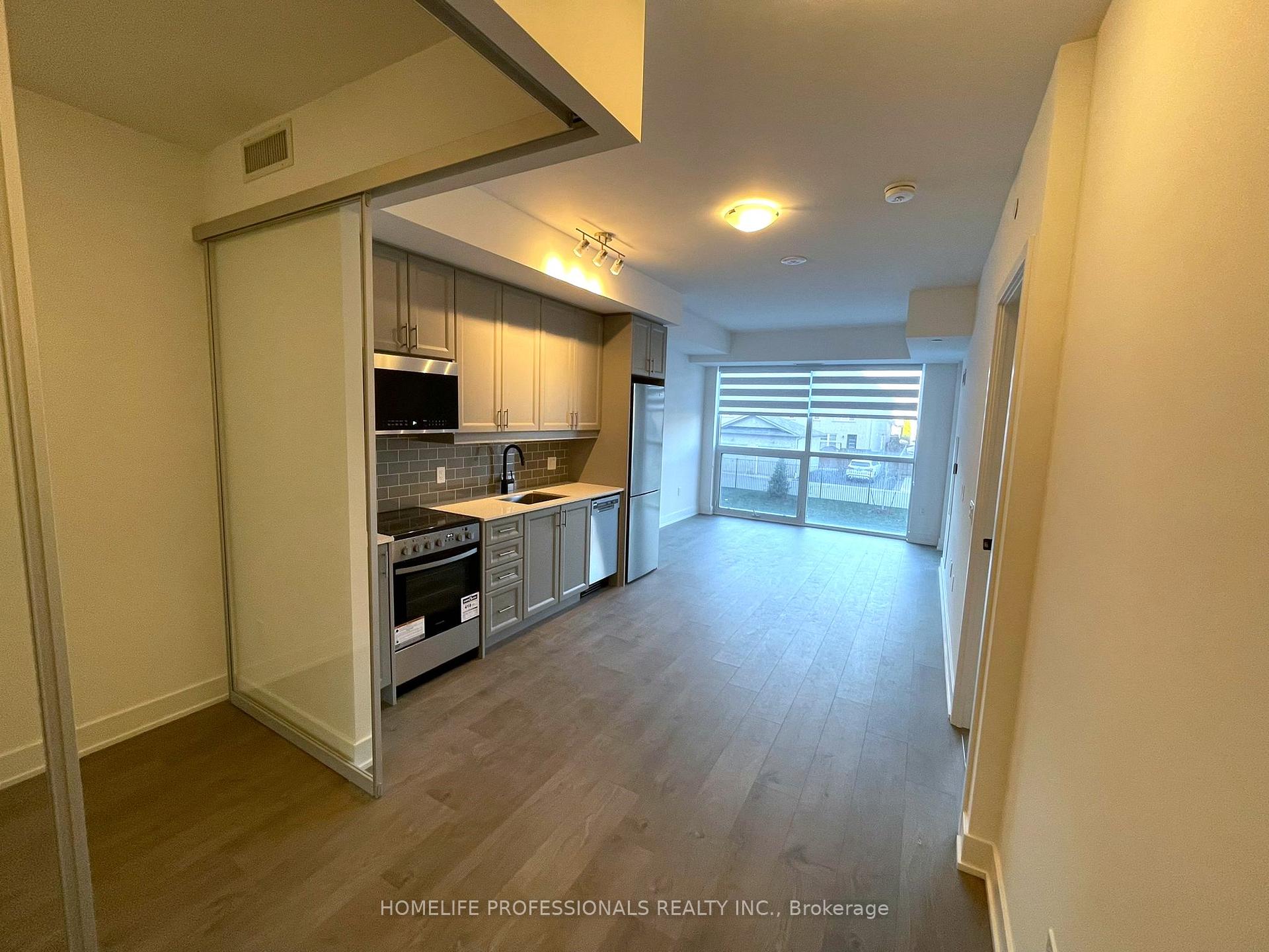 Photo 6 of Unit 225, 2343 Khalsa Gate, Oakville, Westmount — HOMEH
