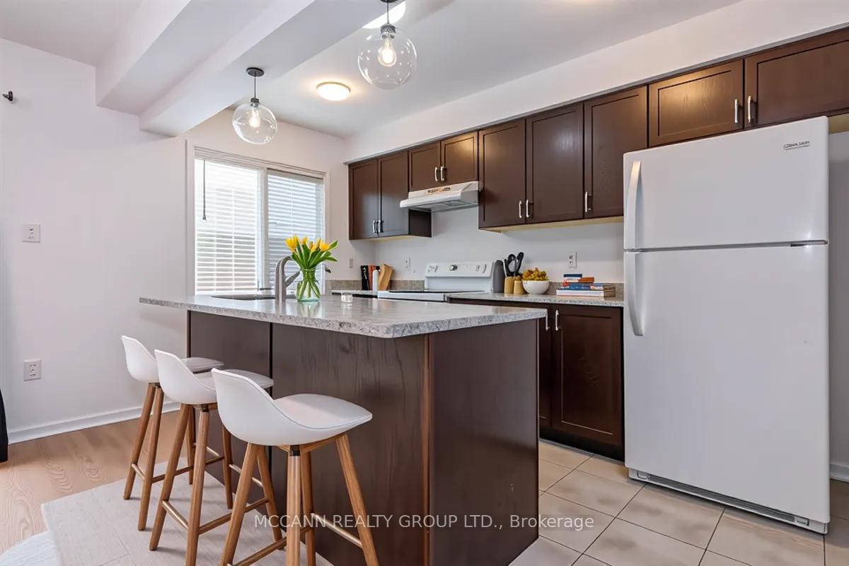 Photo 5 of 79 Franks Way, Barrie, Allandale — HOMEH