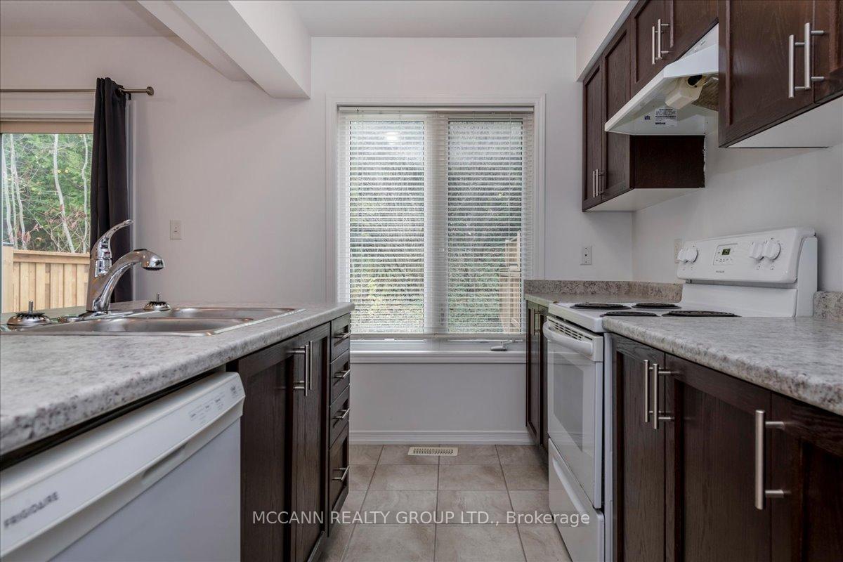 Photo 6 of 79 Franks Way, Barrie, Allandale — HOMEH