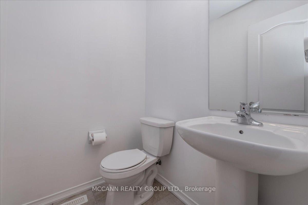 Photo 9 of 79 Franks Way, Barrie, Allandale — HOMEH