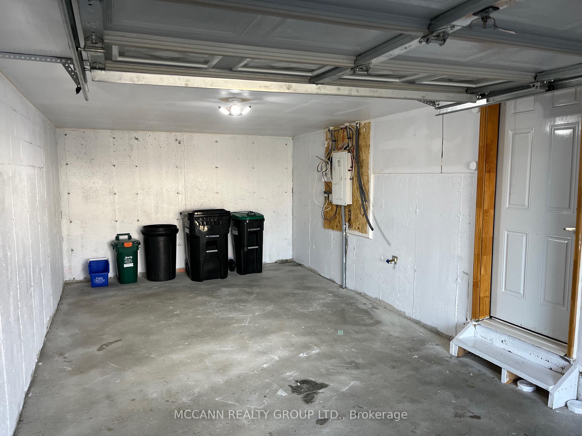 Photo 17 of 79 Franks Way, Barrie, Allandale — HOMEH