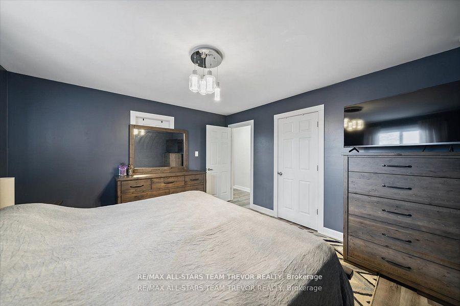 Photo 20 of 11 Windover Drive, Georgina, Keswick South — HOMEH