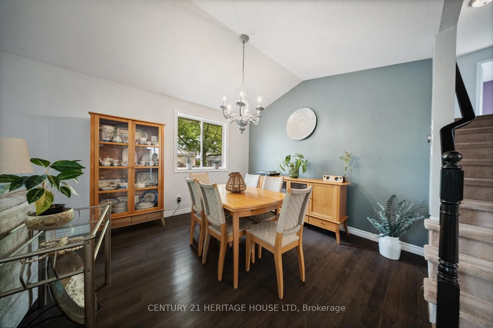 Photo 7 of 43 Idlewilde Lane, Hamilton, Mount Hope — HOMEH