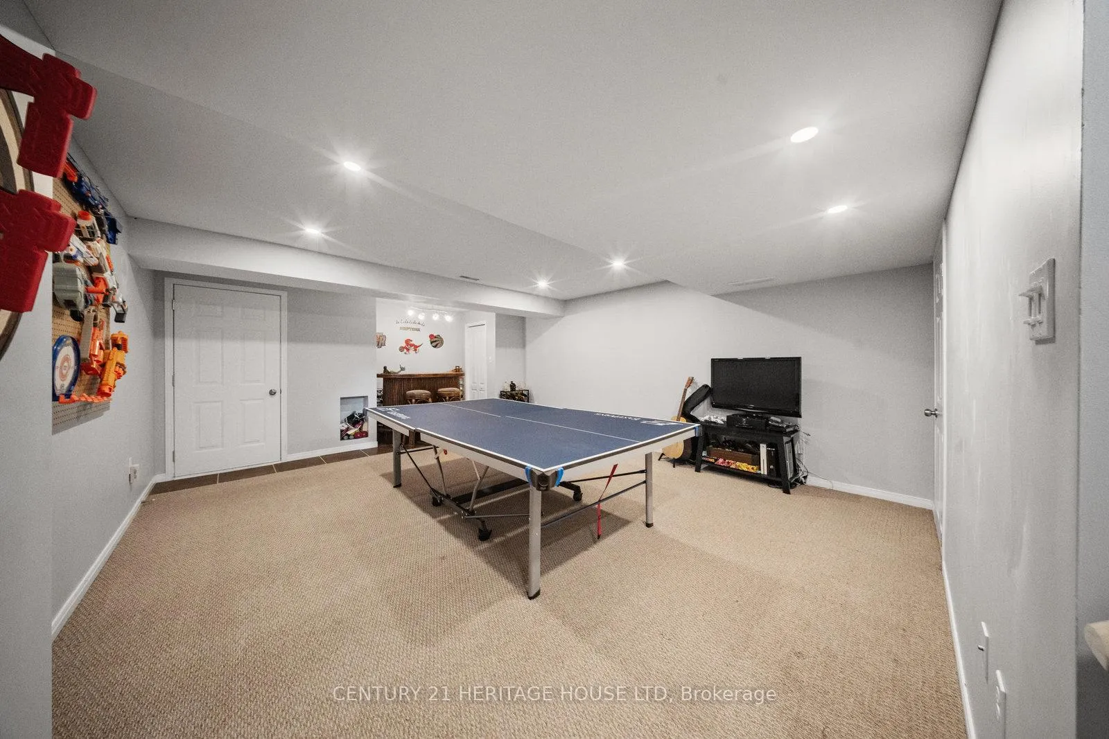 Photo 24 of 43 Idlewilde Lane, Hamilton, Mount Hope — HOMEH