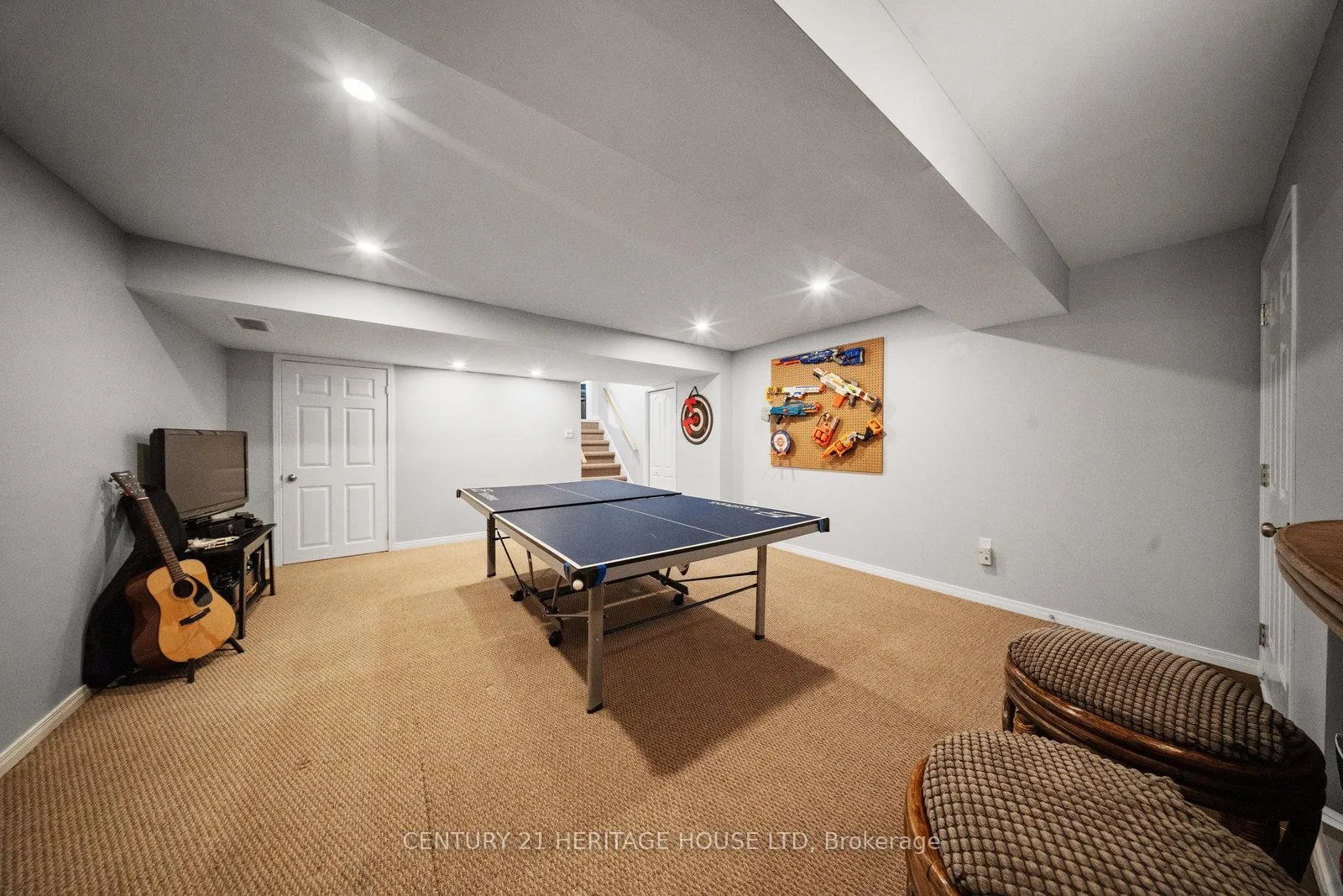 Photo 25 of 43 Idlewilde Lane, Hamilton, Mount Hope — HOMEH
