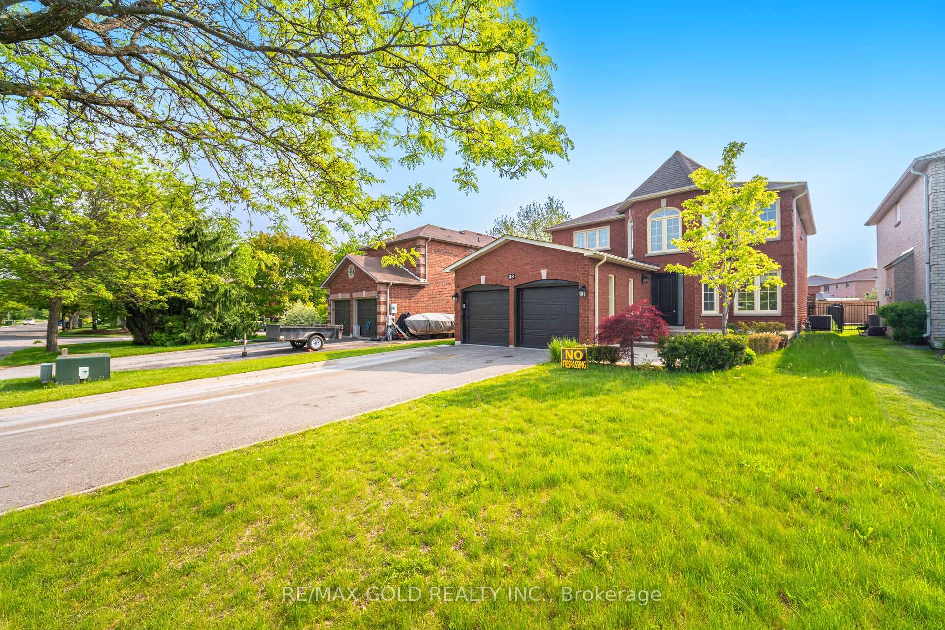 Front of 38 Esposito Drive