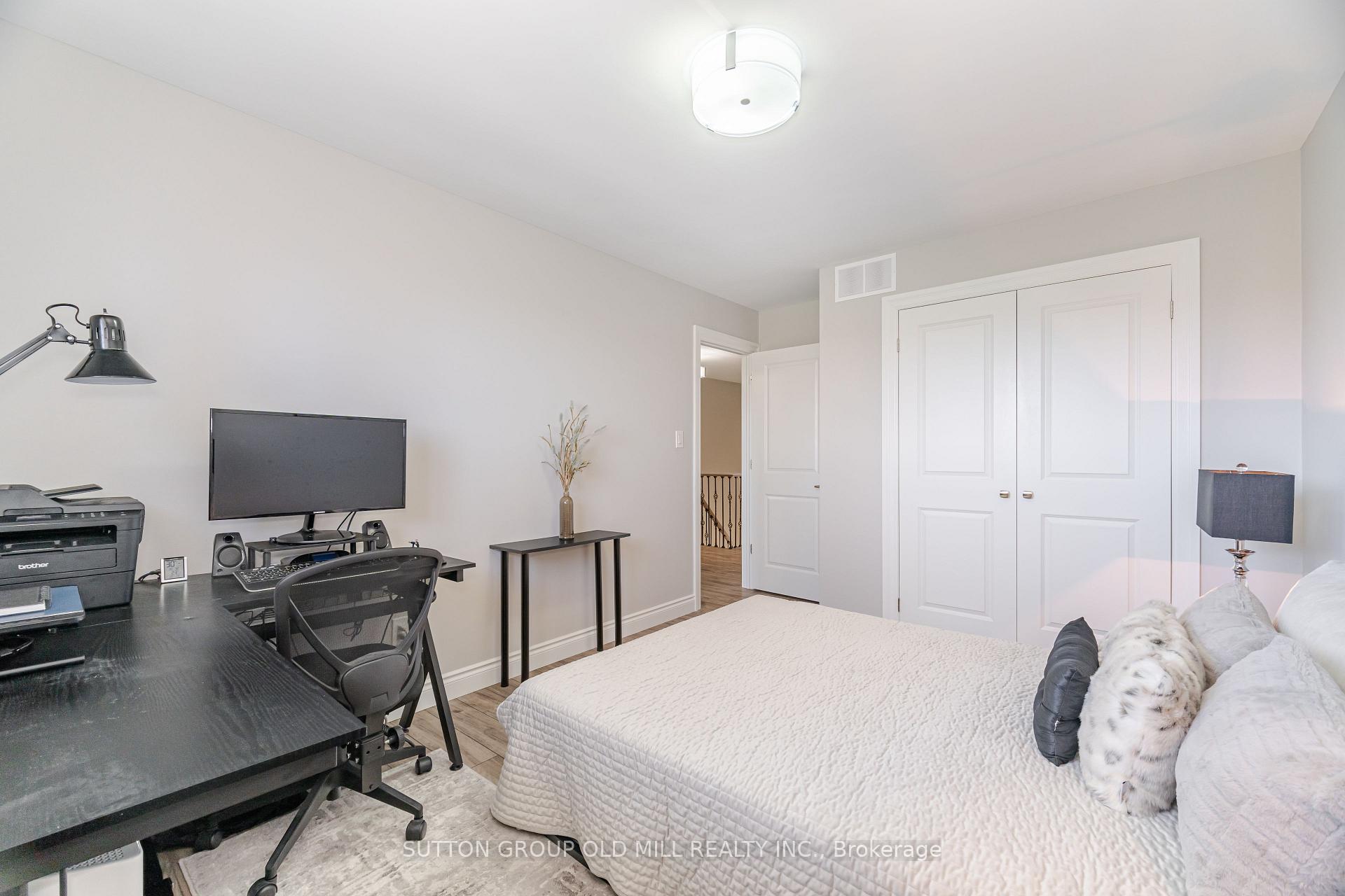 Photo 30 of 93 Indian Crescent, Hamilton, Burkholme — HOMEH