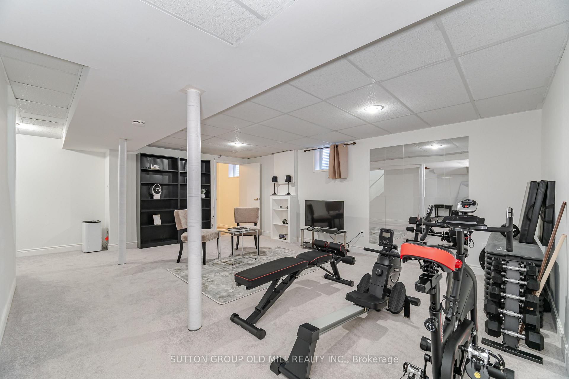 Photo 36 of 93 Indian Crescent, Hamilton, Burkholme — HOMEH