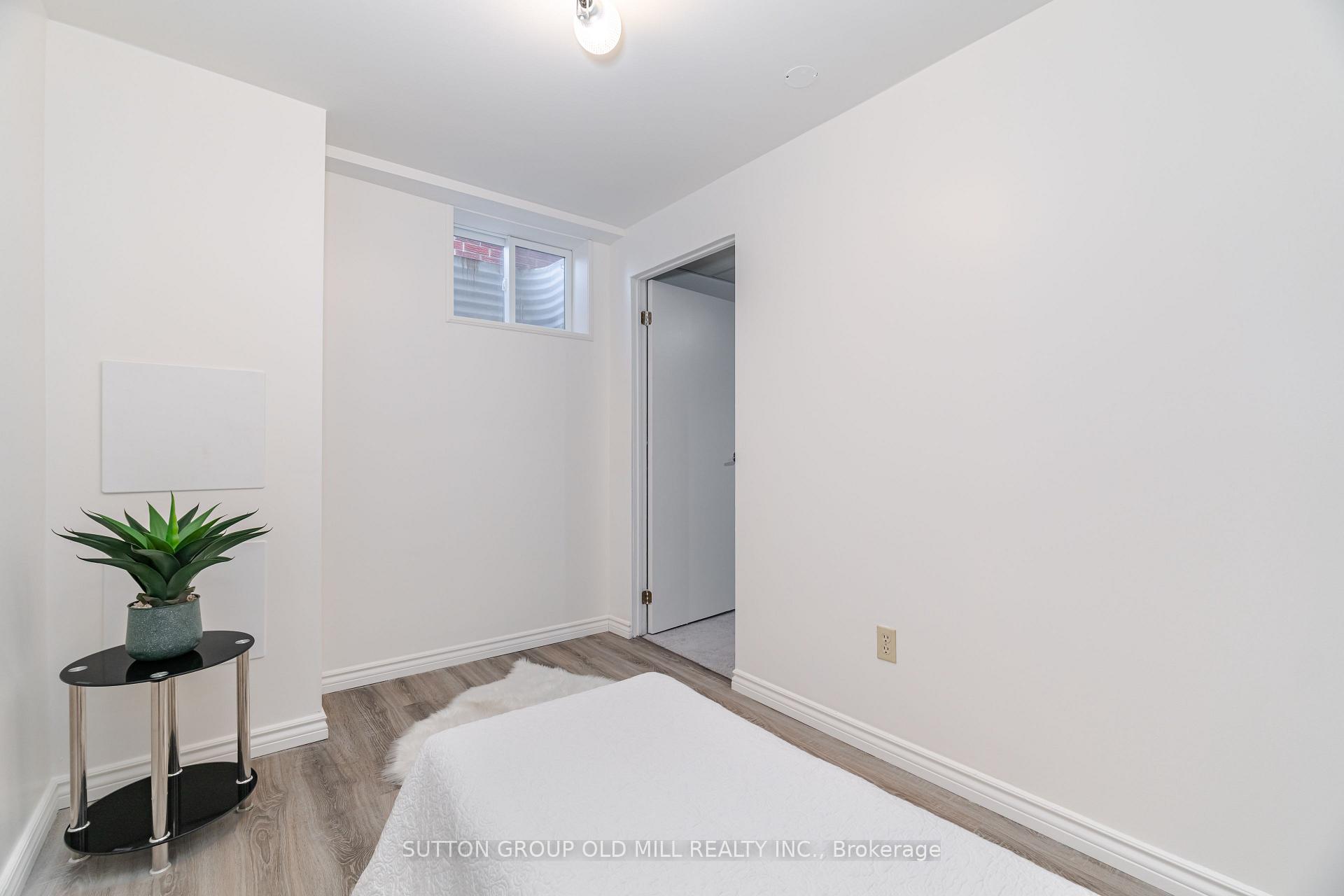 Photo 40 of 93 Indian Crescent, Hamilton, Burkholme — HOMEH