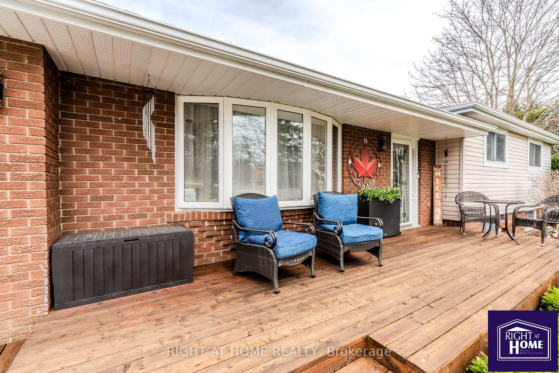Photo 3 of 1647 Spruce Drive, Caledon, Caledon Village — HOMEH