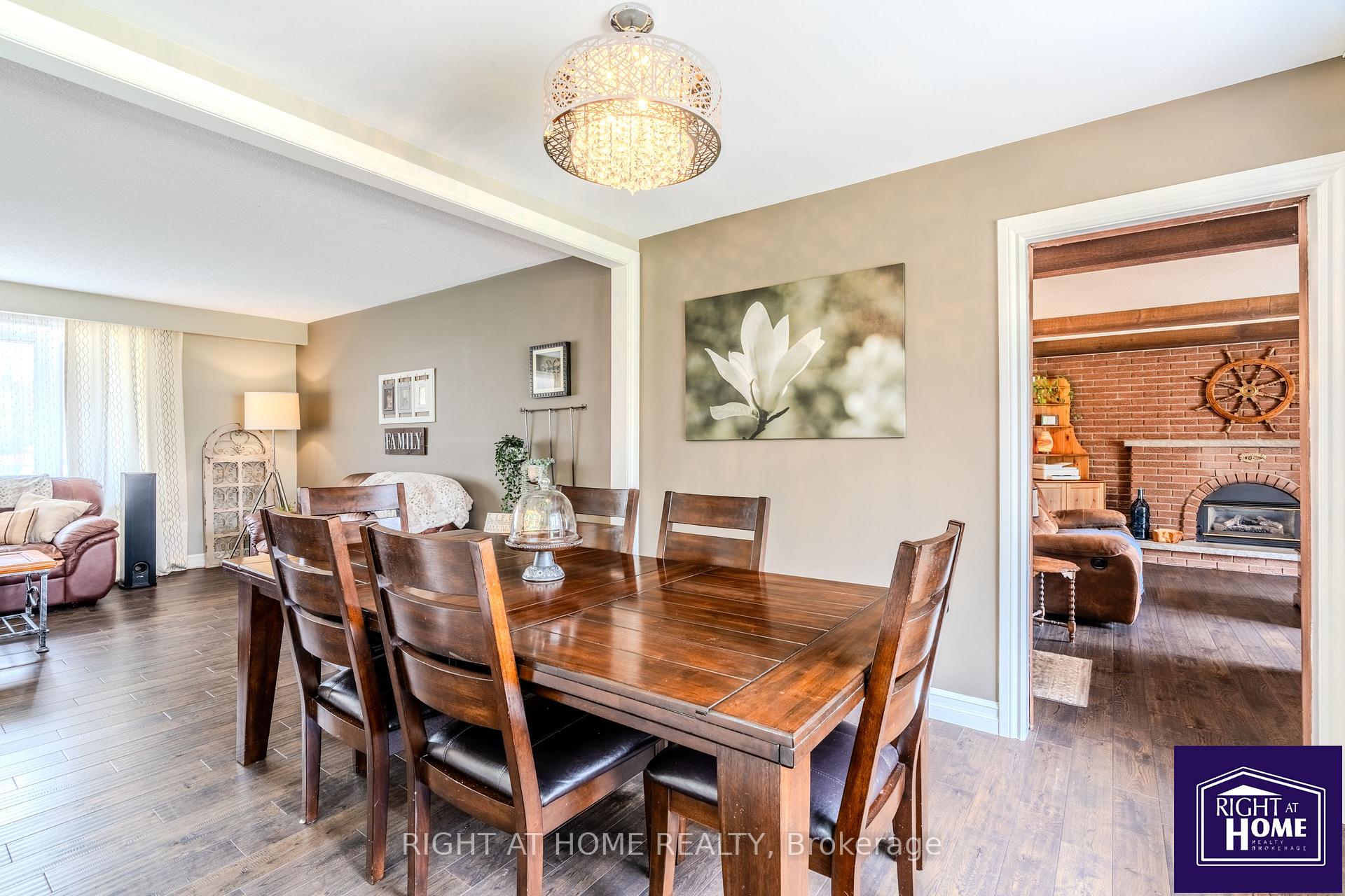 Photo 8 of 1647 Spruce Drive, Caledon, Caledon Village — HOMEH