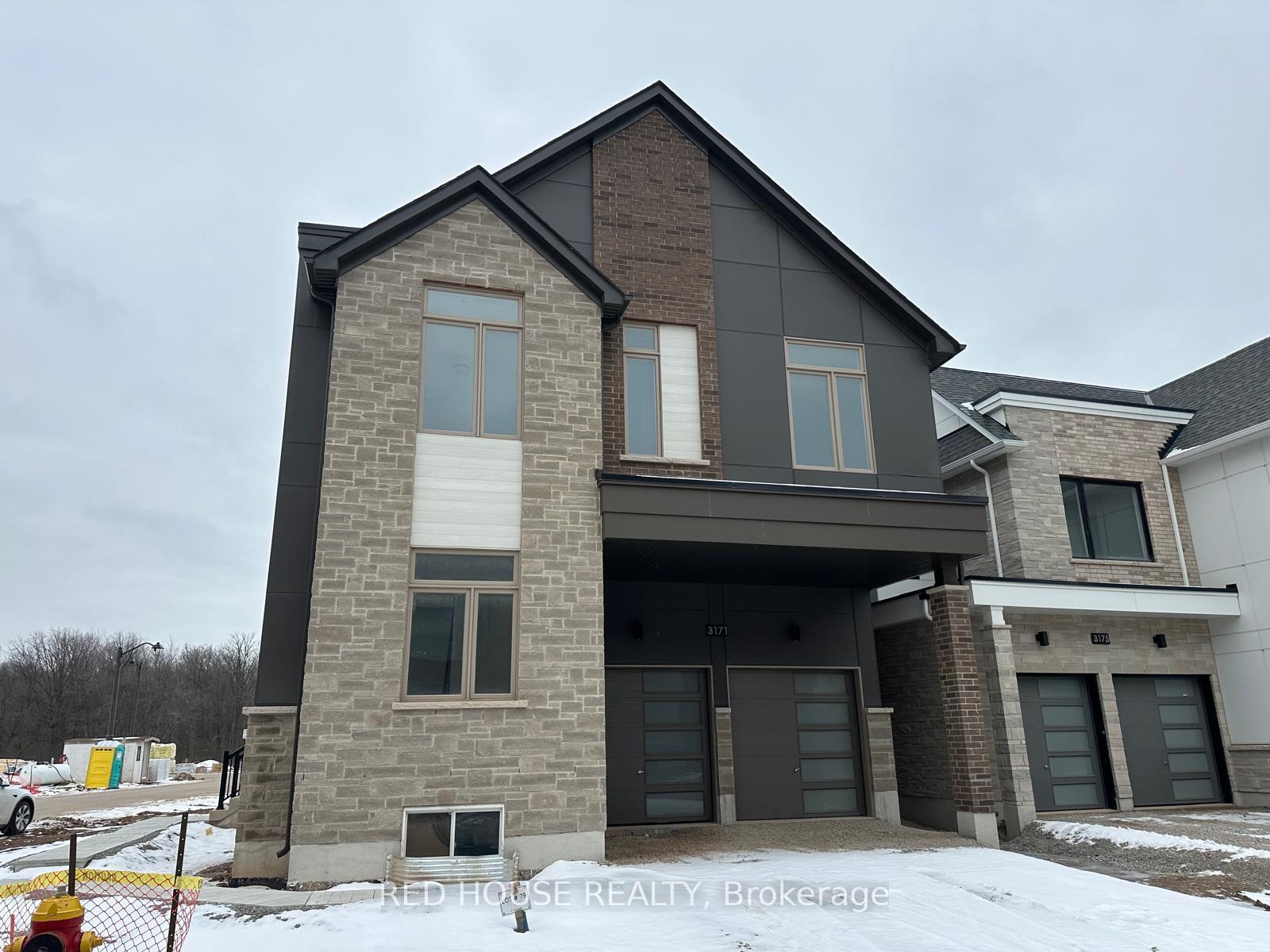 Photo 1 of 3171 Mariner Passage, Oakville, Glenorchy — HOMEH