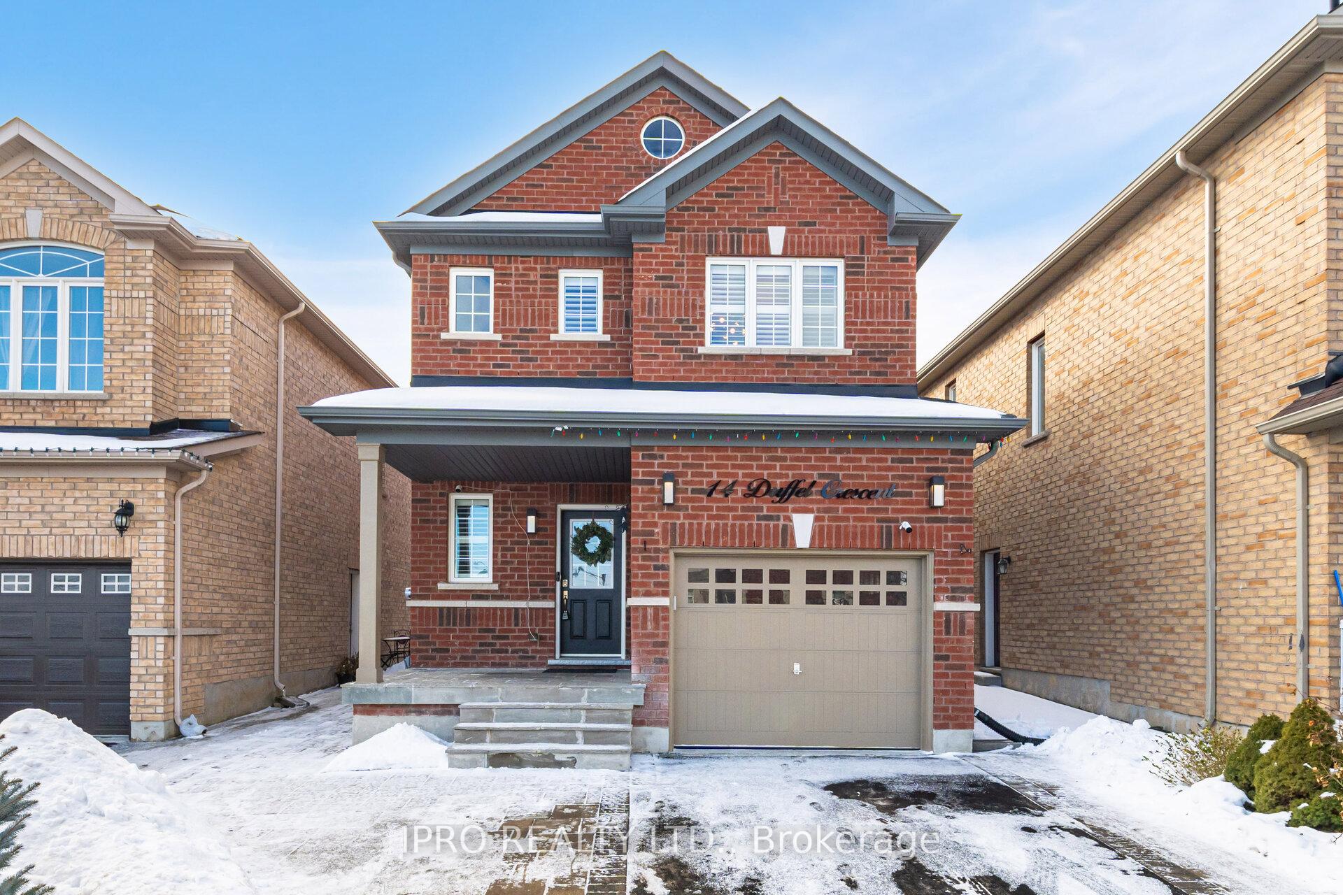 Front of 14 Duffel Crescent