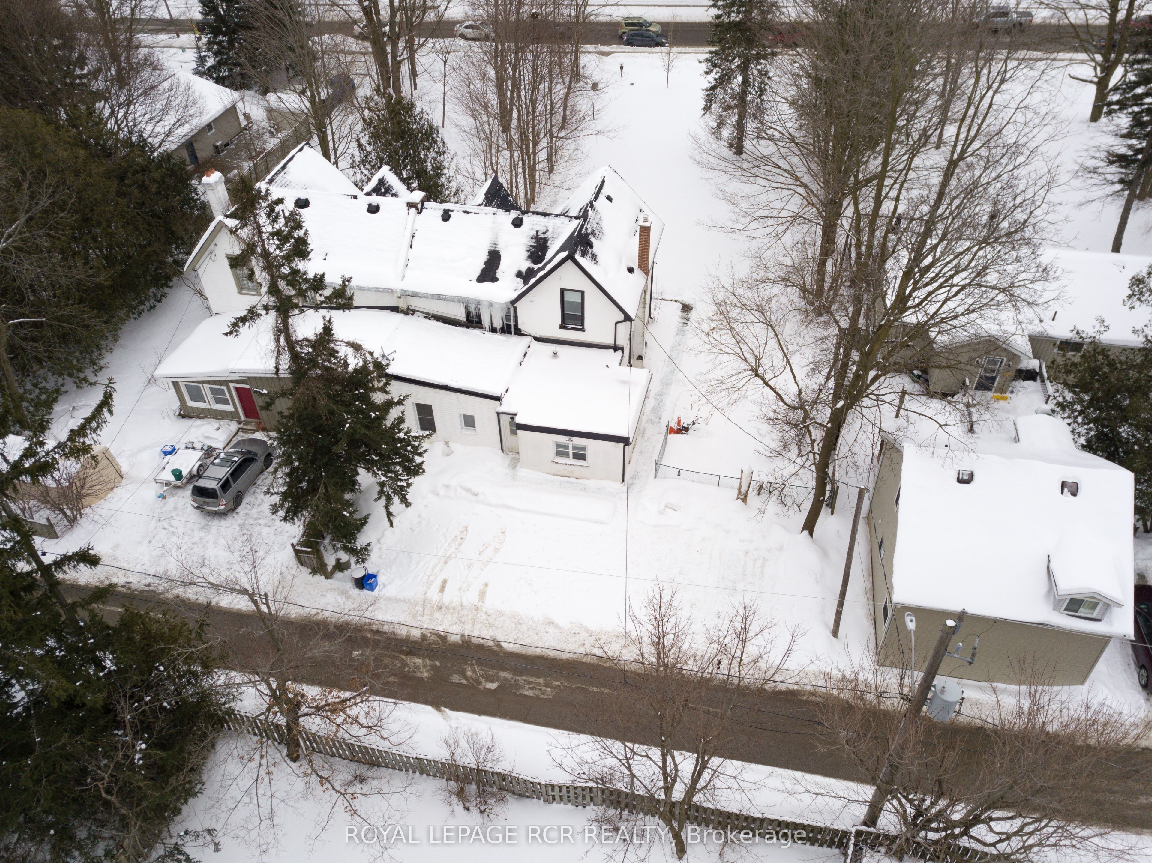 Photo 32 of Unit Unit #2, 9 Second Avenue, Orangeville — HOMEH
