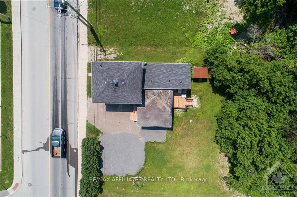 Photo 22 of 119 Daniel Street S, Arnprior — HOMEH