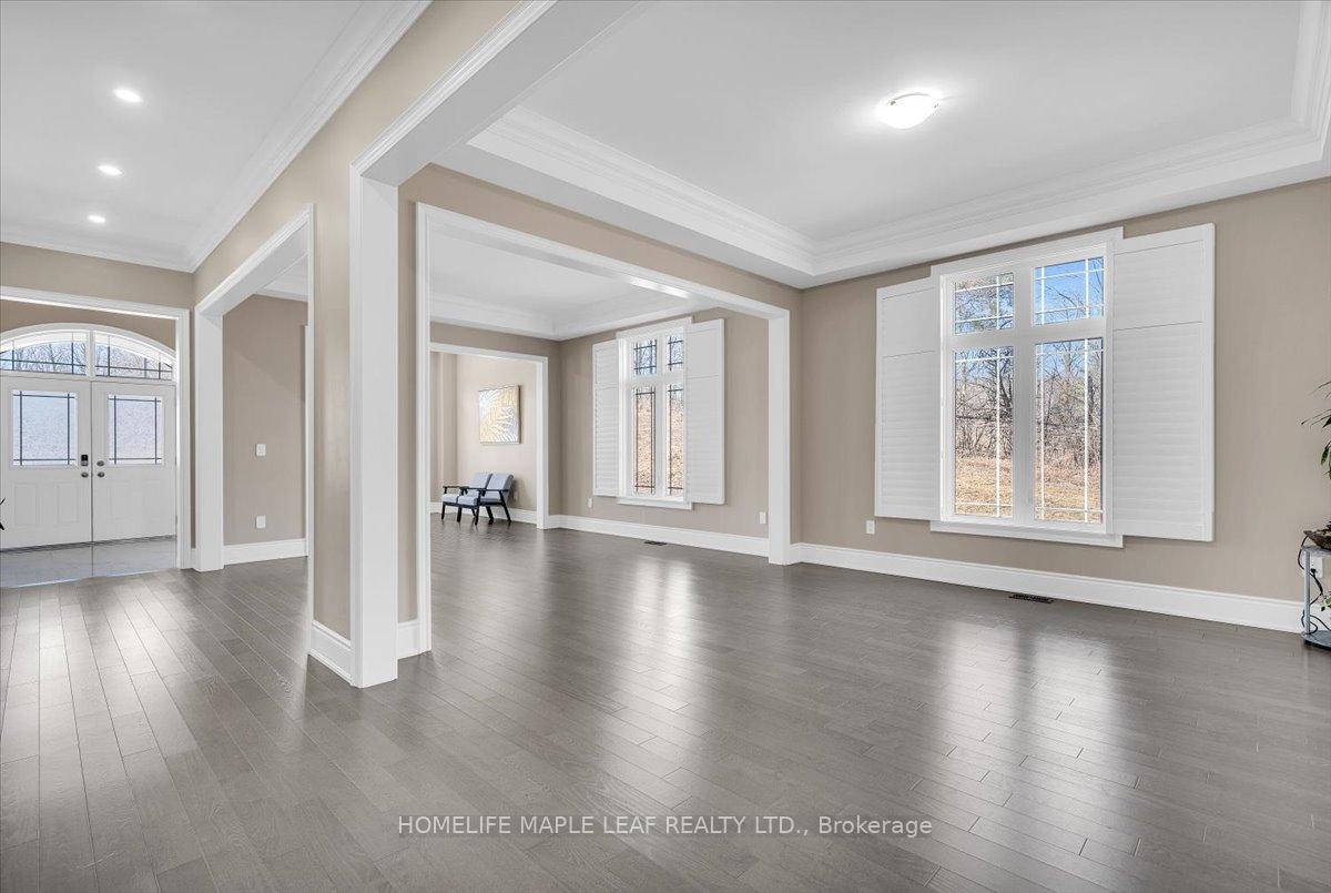 Photo 7 of 36 Daisy Meadow Crescent, Caledon, Caledon East — HOMEH