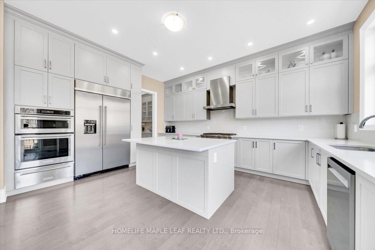 Photo 17 of 36 Daisy Meadow Crescent, Caledon, Caledon East — HOMEH