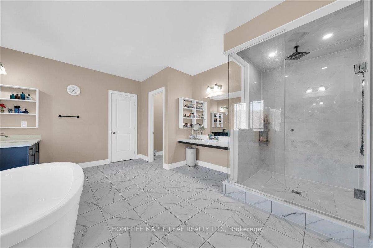 Photo 23 of 36 Daisy Meadow Crescent, Caledon, Caledon East — HOMEH