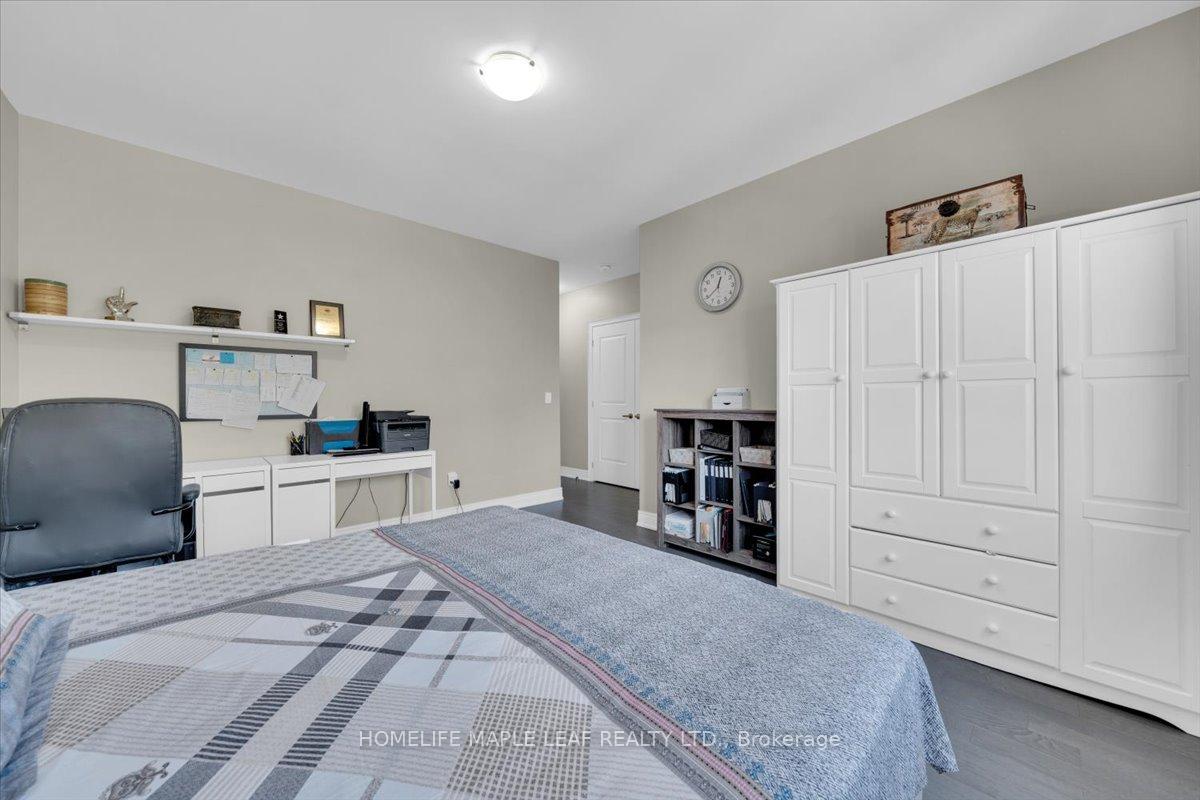 Photo 26 of 36 Daisy Meadow Crescent, Caledon, Caledon East — HOMEH
