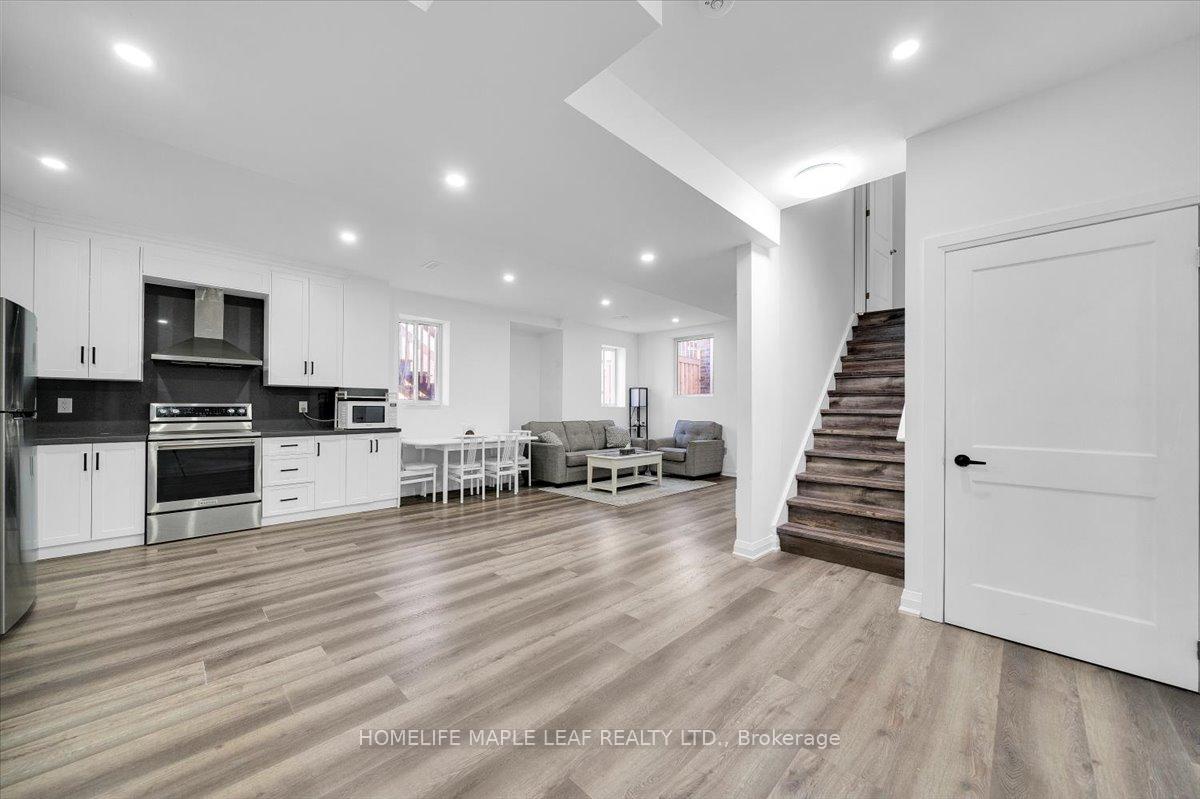 Photo 37 of 36 Daisy Meadow Crescent, Caledon, Caledon East — HOMEH