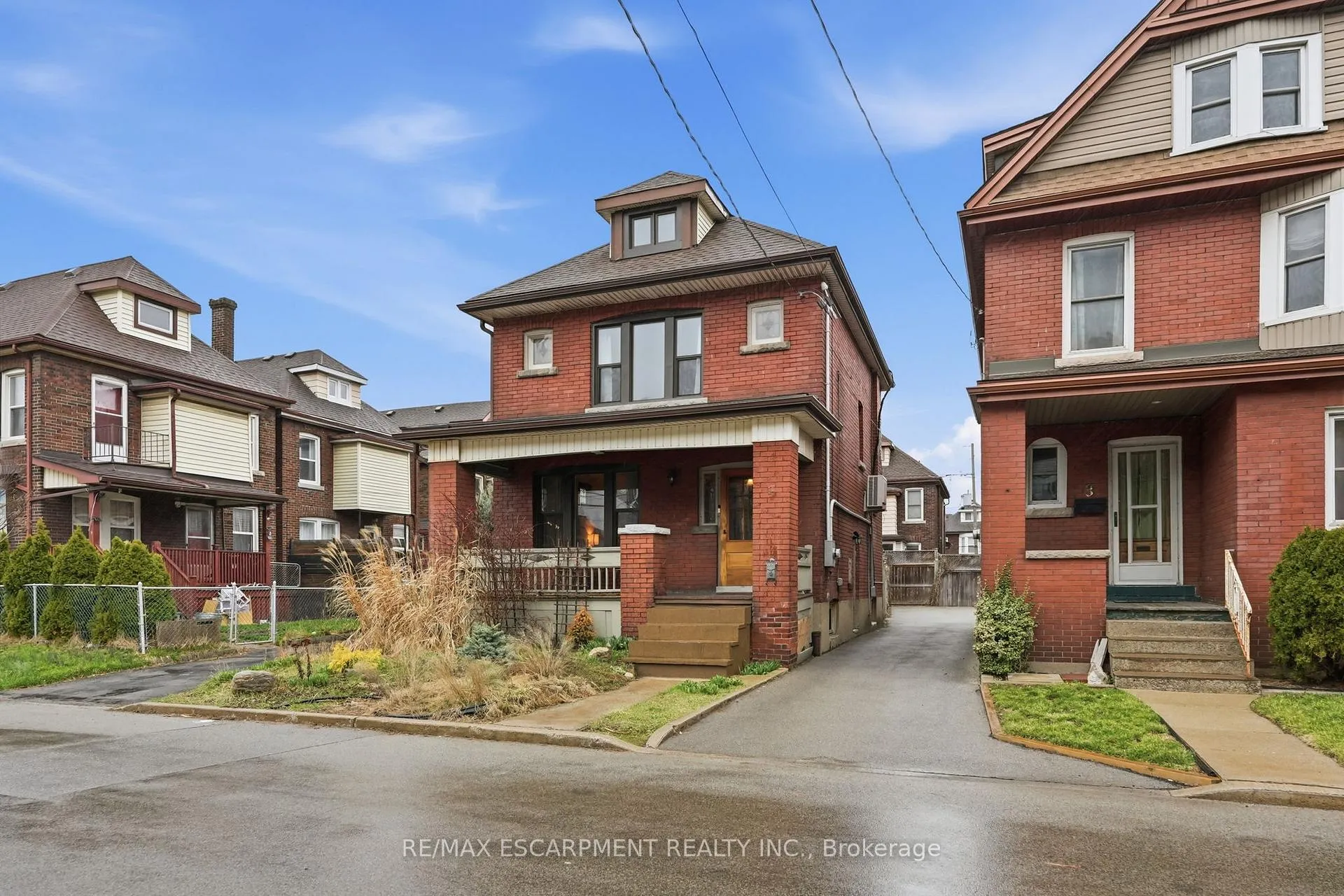 Photo 1 of 1 Rutherford Avenue, Hamilton, St. Clair — HOMEH