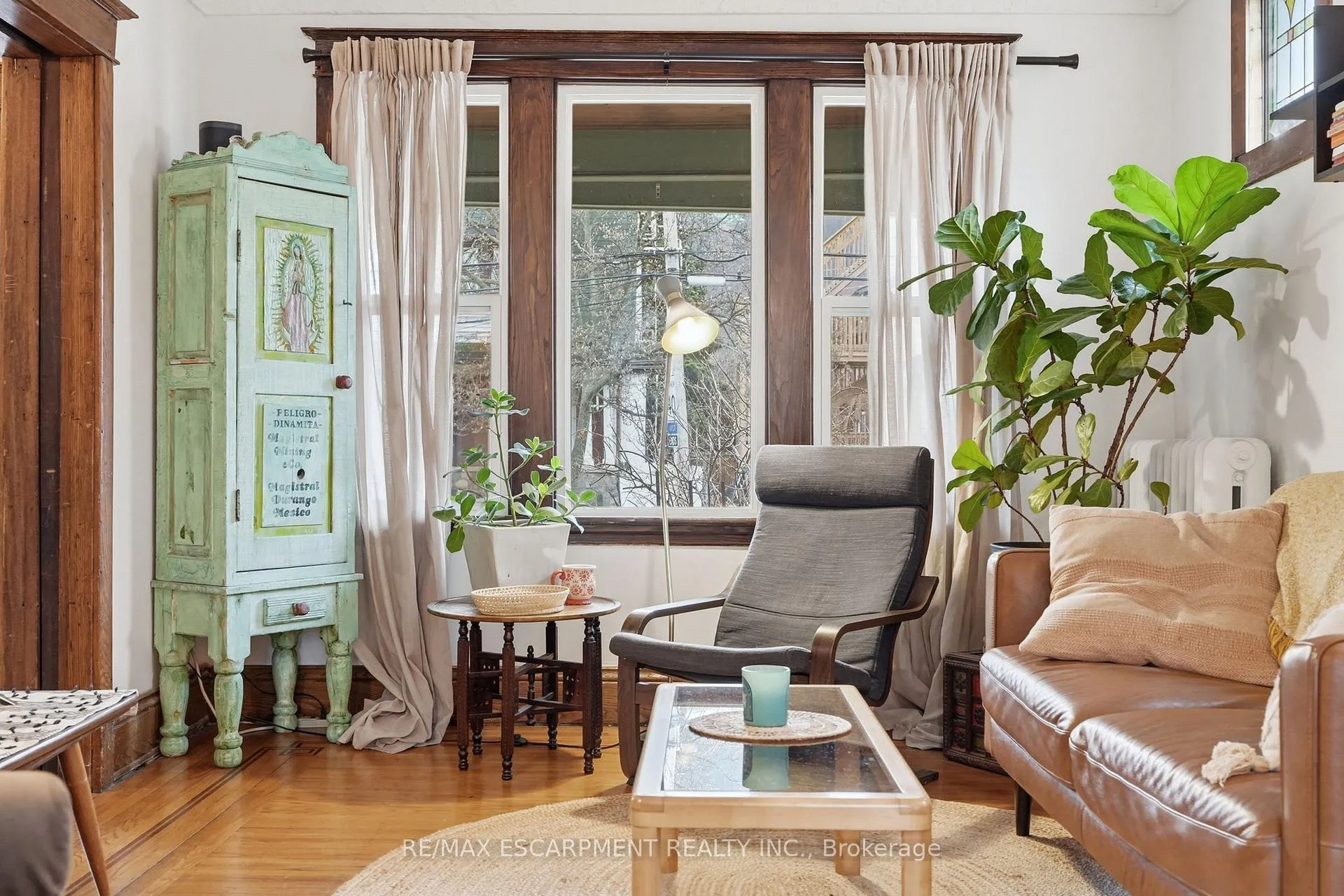 Photo 4 of 1 Rutherford Avenue, Hamilton, St. Clair — HOMEH