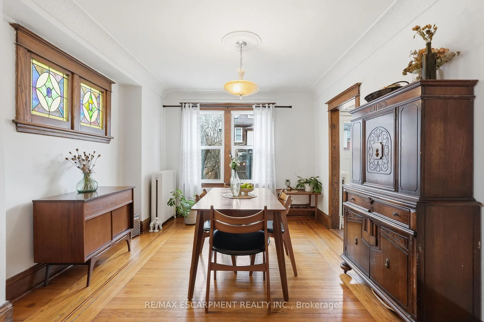 Photo 6 of 1 Rutherford Avenue, Hamilton, St. Clair — HOMEH