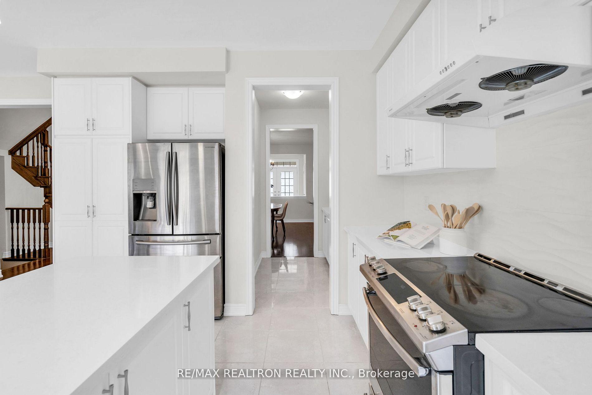 Photo 9 of 27 Pietrowski Drive, Georgina, Keswick North — HOMEH