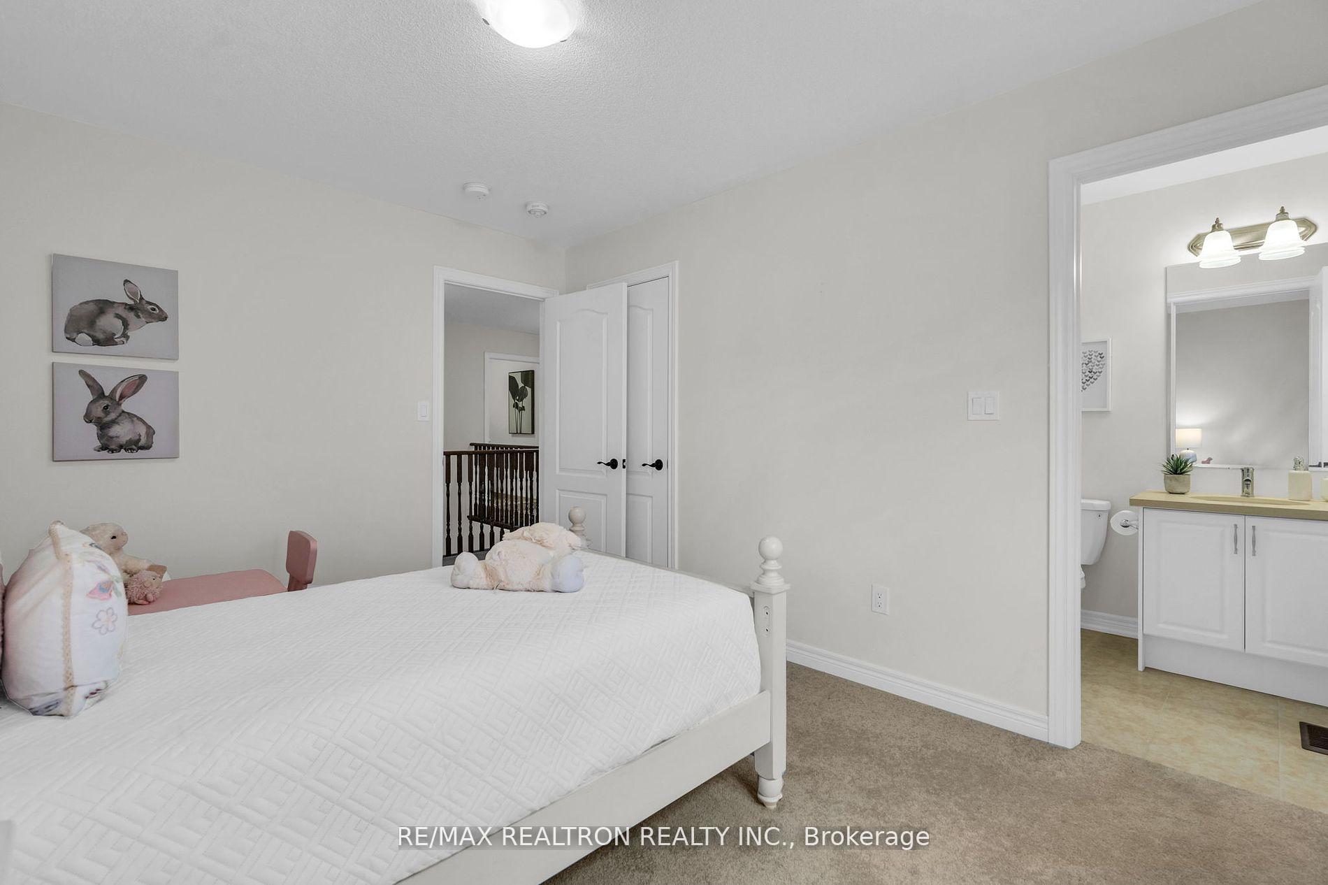 Photo 29 of 27 Pietrowski Drive, Georgina, Keswick North — HOMEH