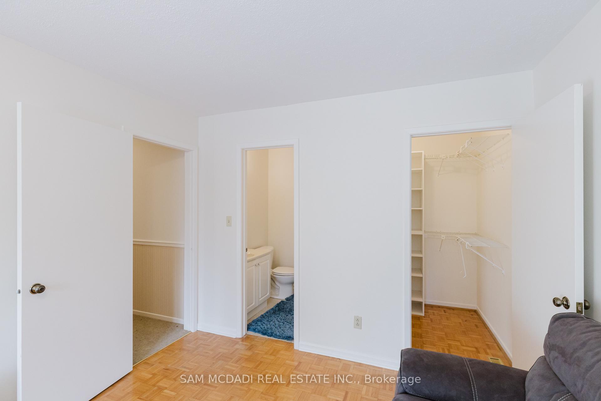 Photo 26 of 246 Vance Drive, Oakville, Bronte — HOMEH