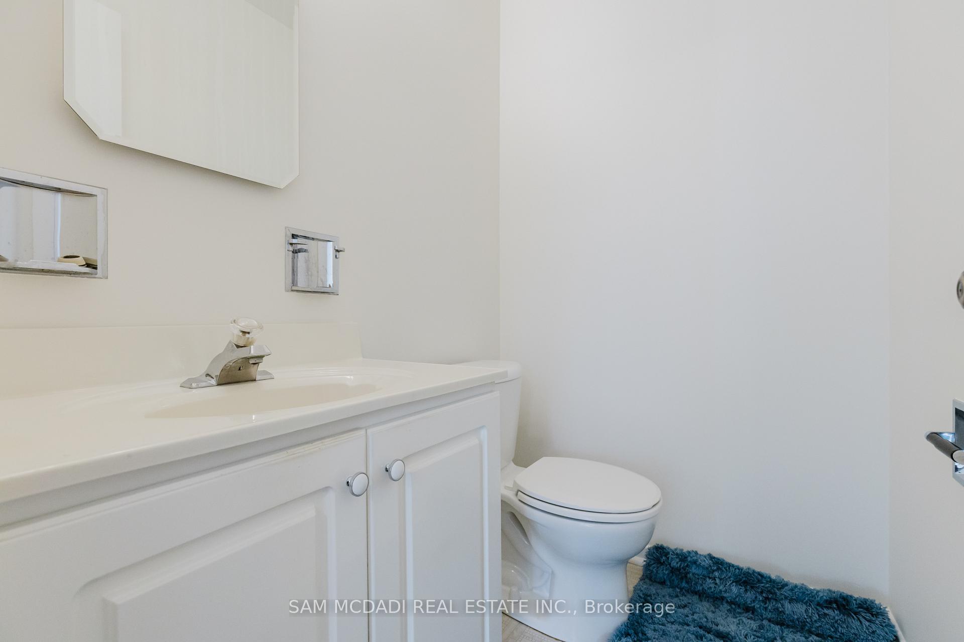 Photo 27 of 246 Vance Drive, Oakville, Bronte — HOMEH