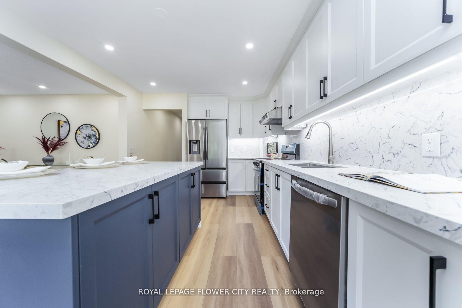 Photo 11 of 4 Natalie Court E, Brampton, Westgate — HOMEH