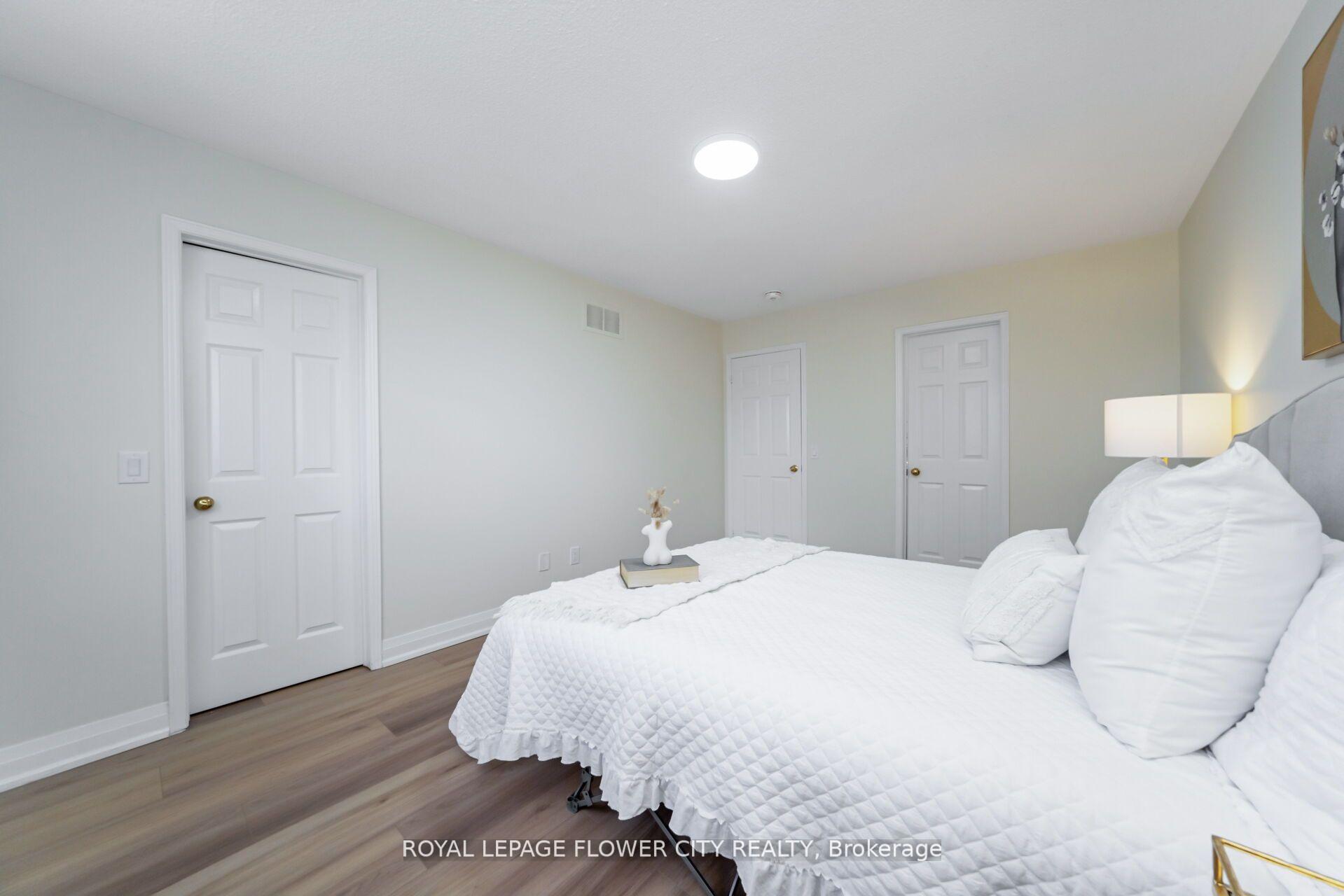 Photo 21 of 4 Natalie Court E, Brampton, Westgate — HOMEH