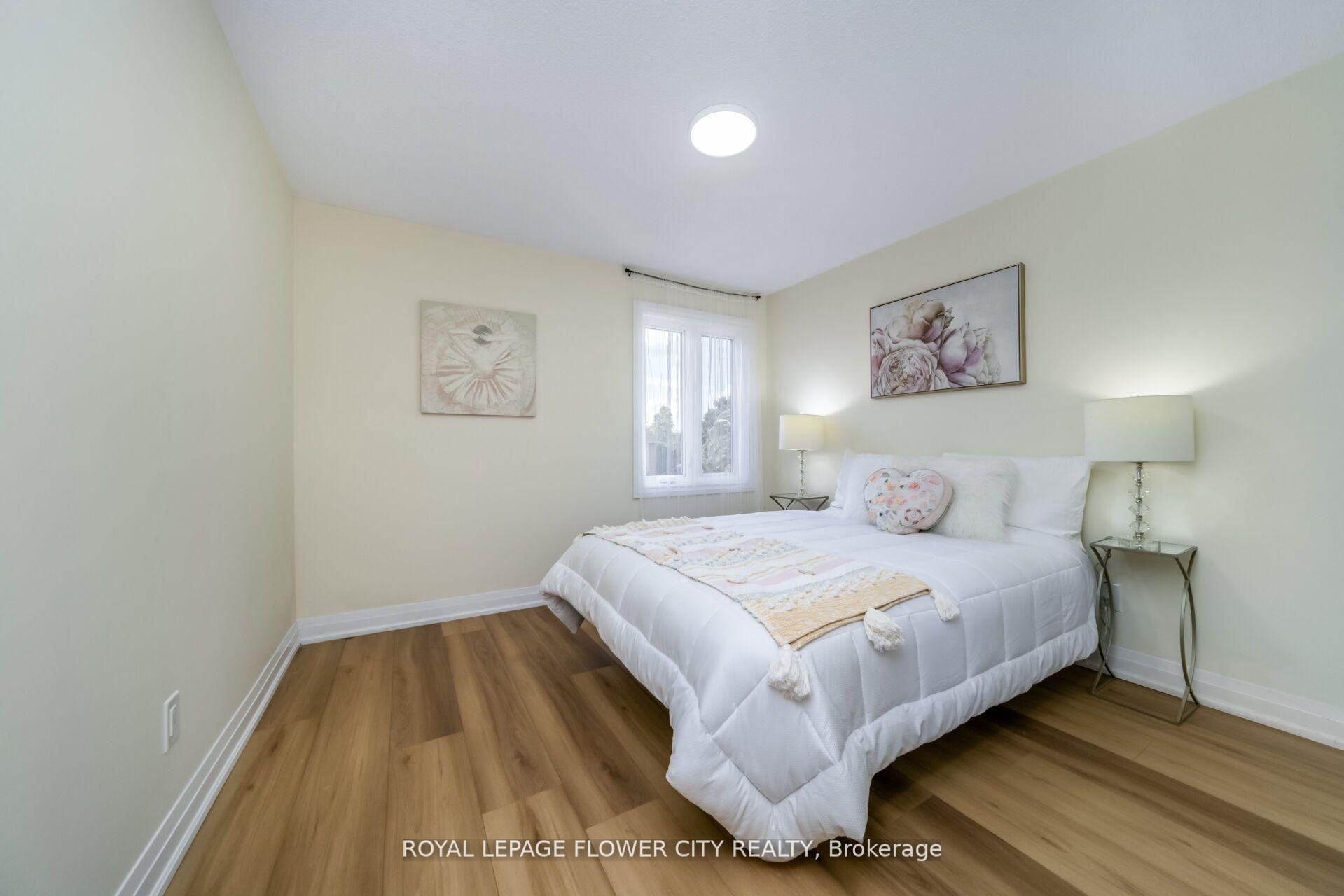 Photo 28 of 4 Natalie Court E, Brampton, Westgate — HOMEH