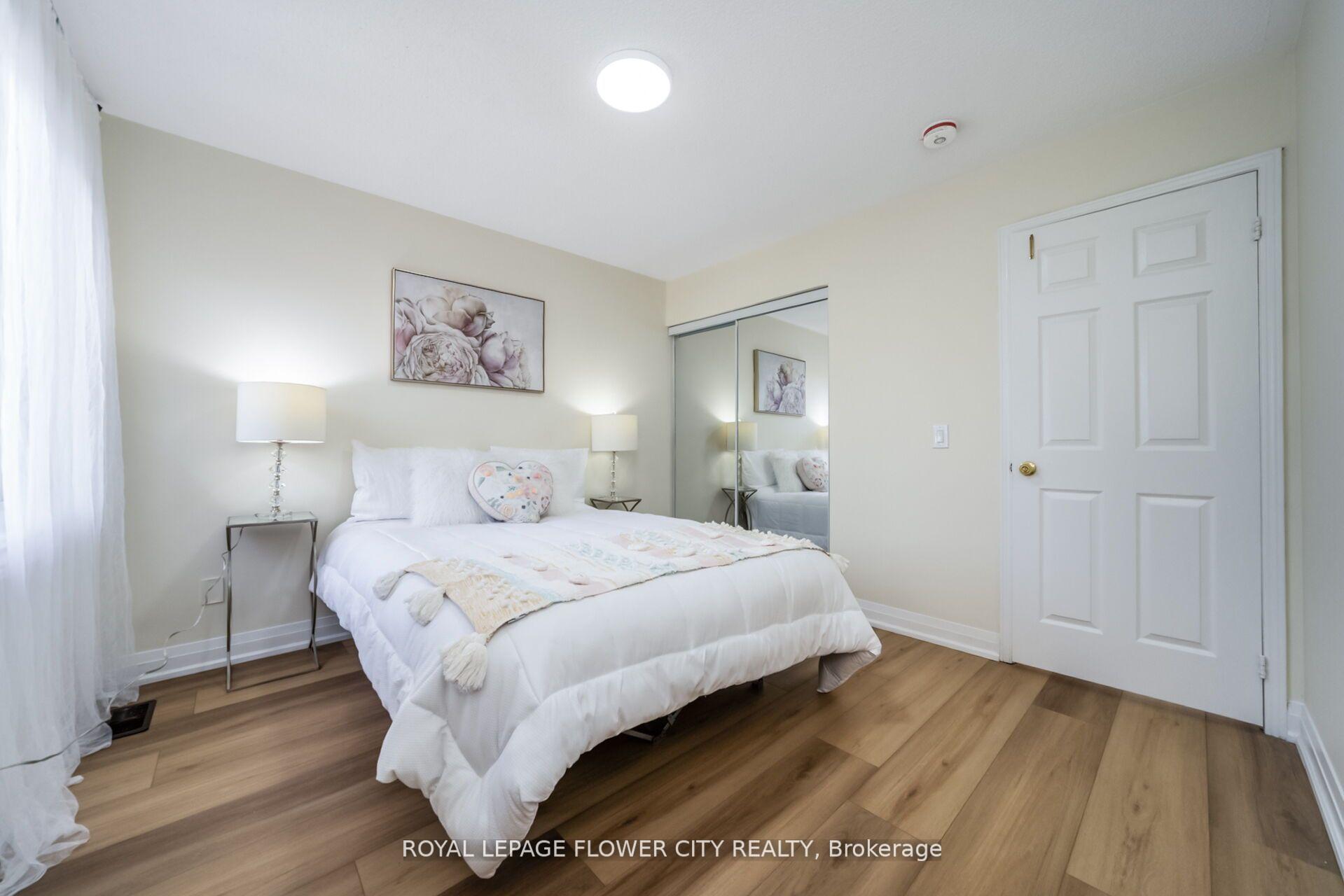 Photo 29 of 4 Natalie Court E, Brampton, Westgate — HOMEH