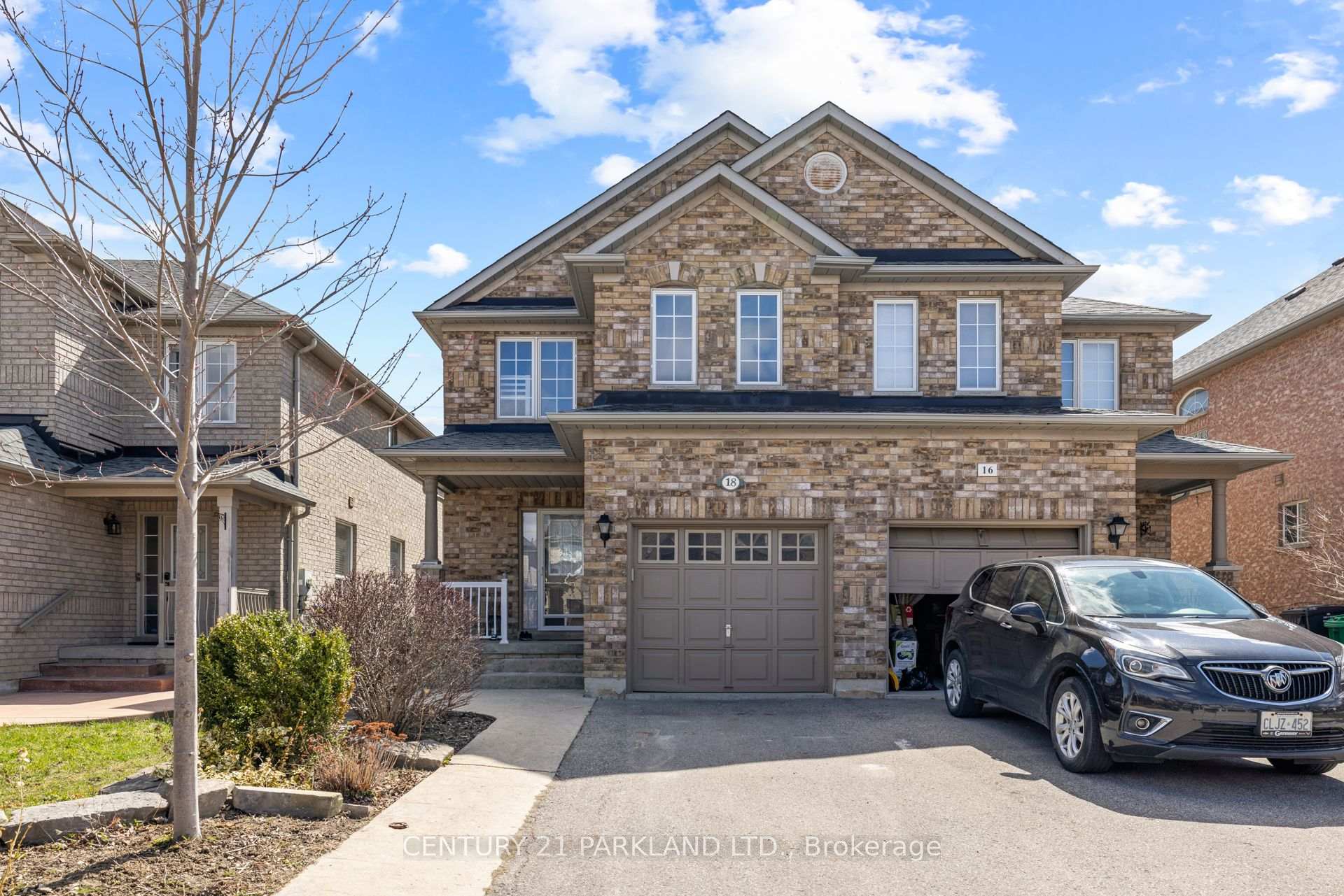 Photo 1 of 18 Humbershed Crescent, Caledon, Bolton West — HOMEH