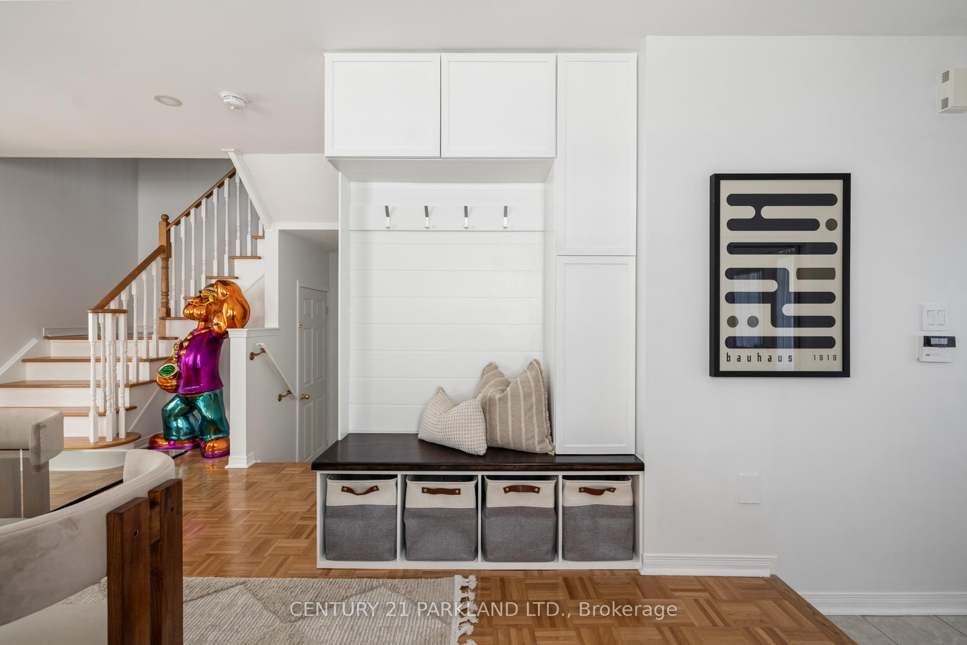 Photo 9 of 18 Humbershed Crescent, Caledon, Bolton West — HOMEH
