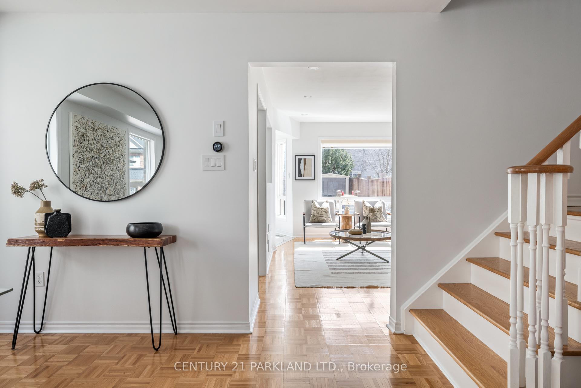 Photo 11 of 18 Humbershed Crescent, Caledon, Bolton West — HOMEH