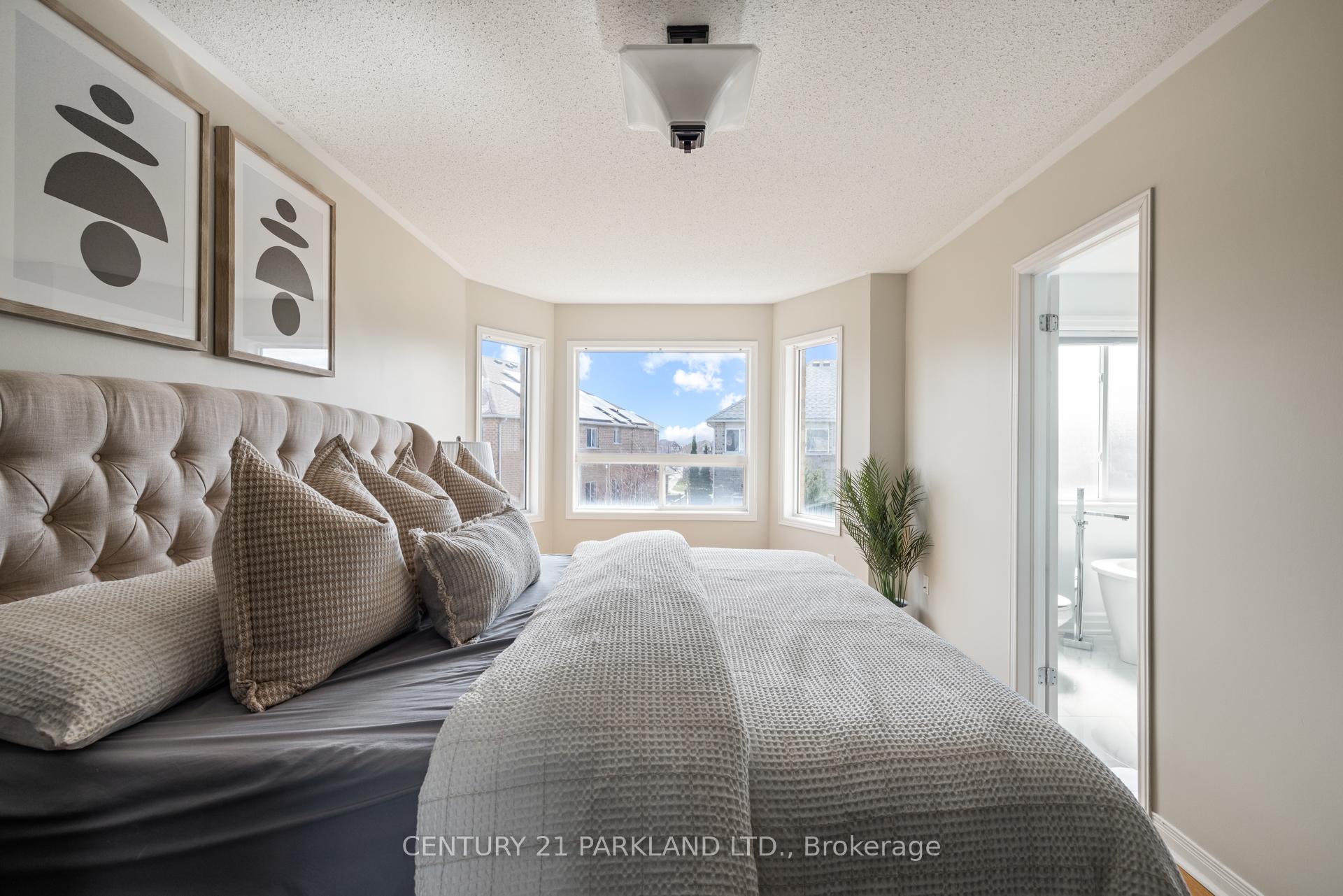 Photo 25 of 18 Humbershed Crescent, Caledon, Bolton West — HOMEH