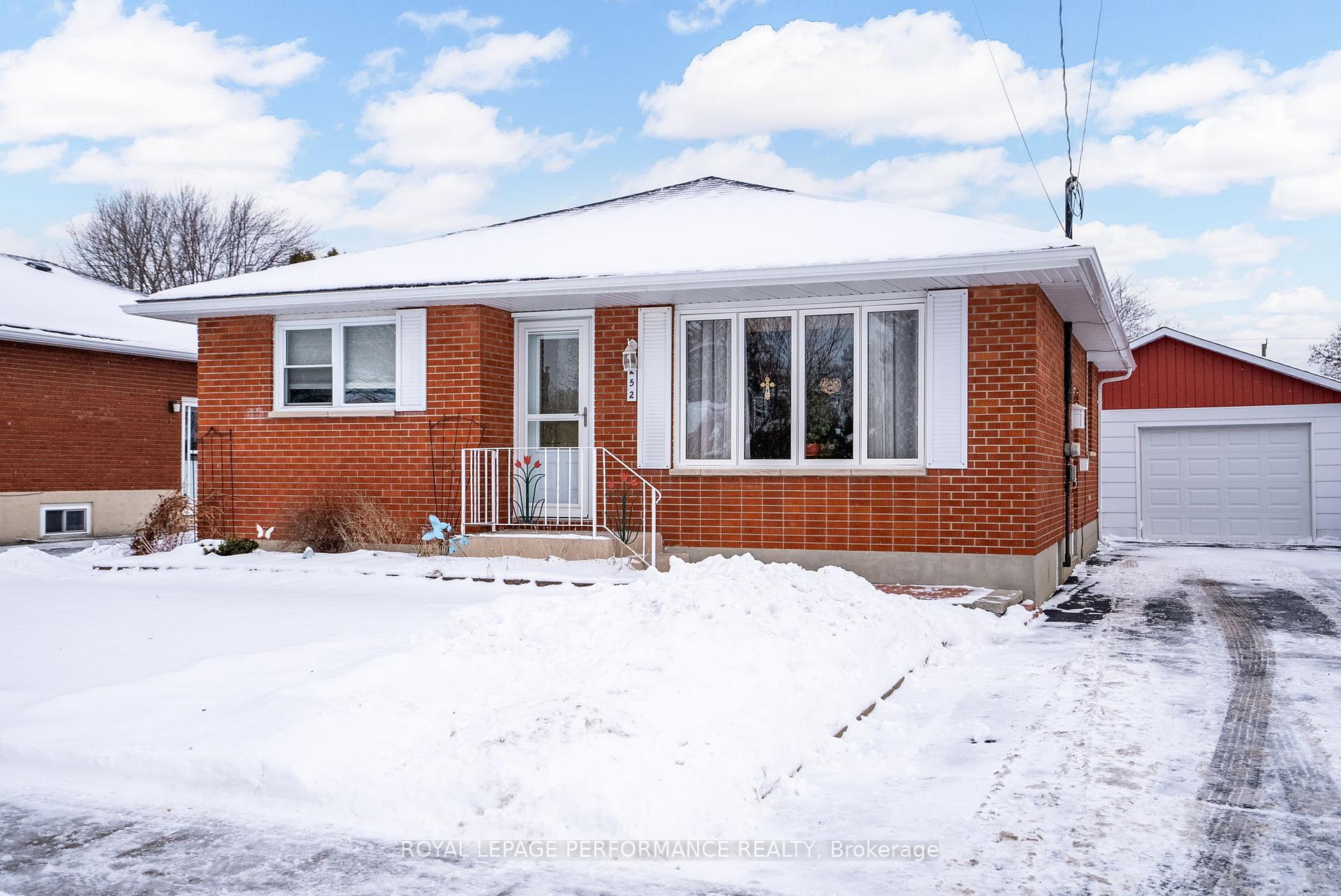 Photo 1 of 252 Jarvis Street, Cornwall — HOMEH