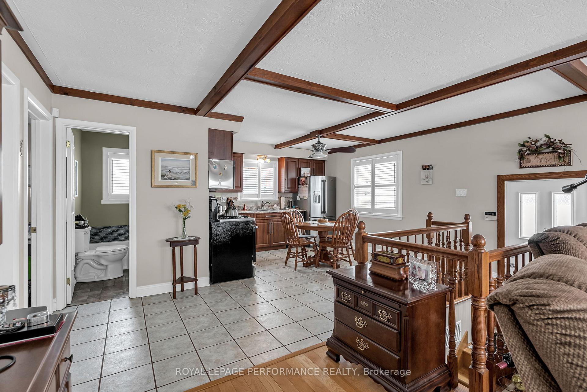 Photo 9 of 252 Jarvis Street, Cornwall — HOMEH