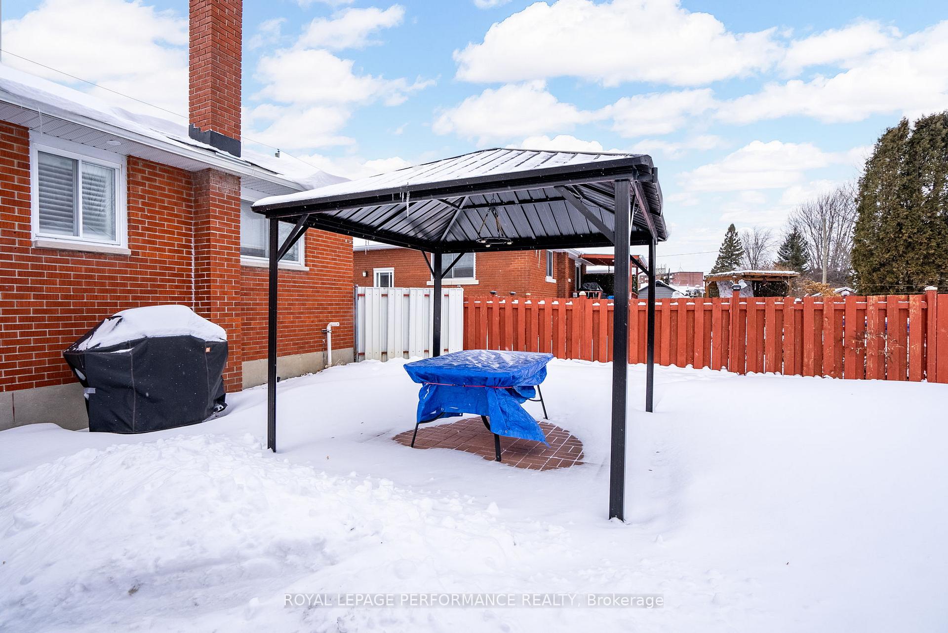 Photo 38 of 252 Jarvis Street, Cornwall — HOMEH