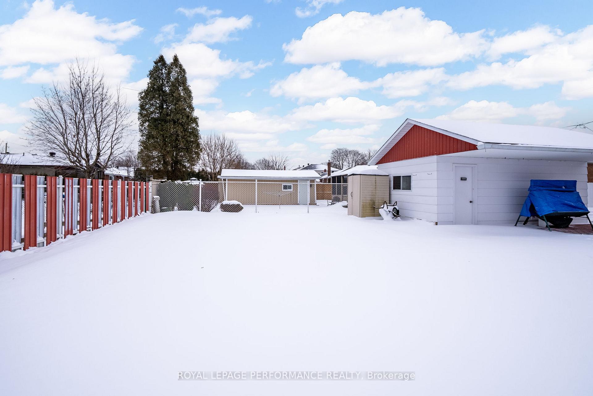 Photo 39 of 252 Jarvis Street, Cornwall — HOMEH