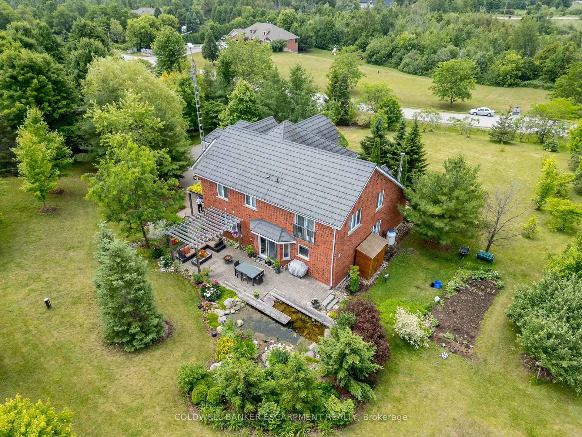 Photo 3 of 3 Morgan Drive, Halton Hills, Rural Halton Hills — HOMEH