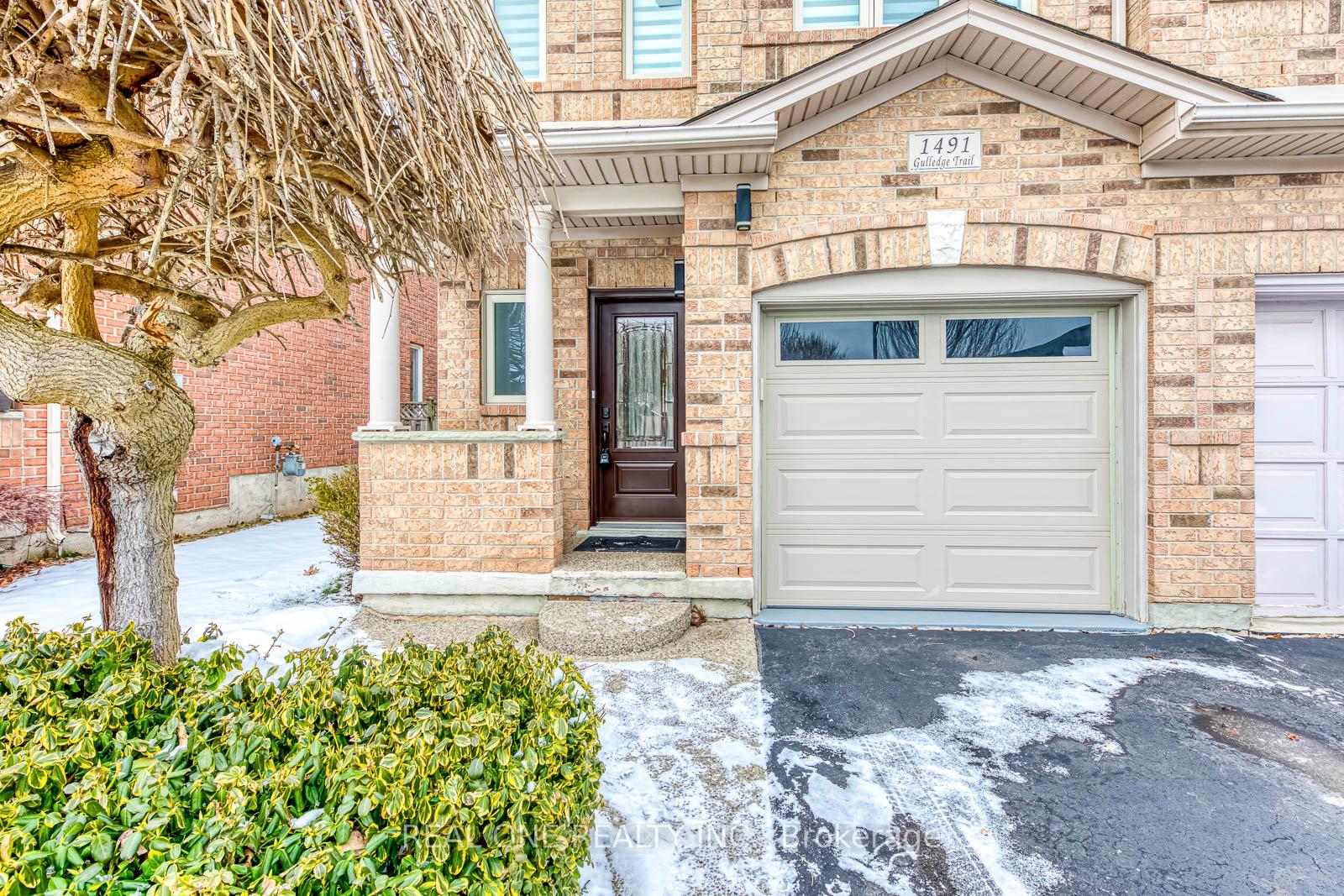 Photo 2 of 1491 Gulledge Trail, Oakville, West Oak Trails — HOMEH