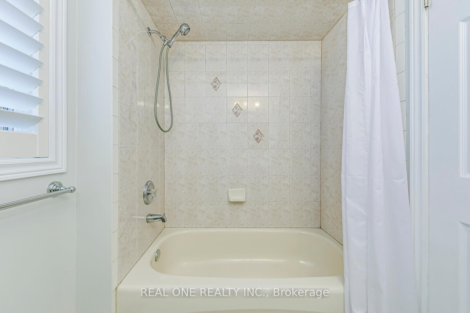 Photo 31 of 1491 Gulledge Trail, Oakville, West Oak Trails — HOMEH