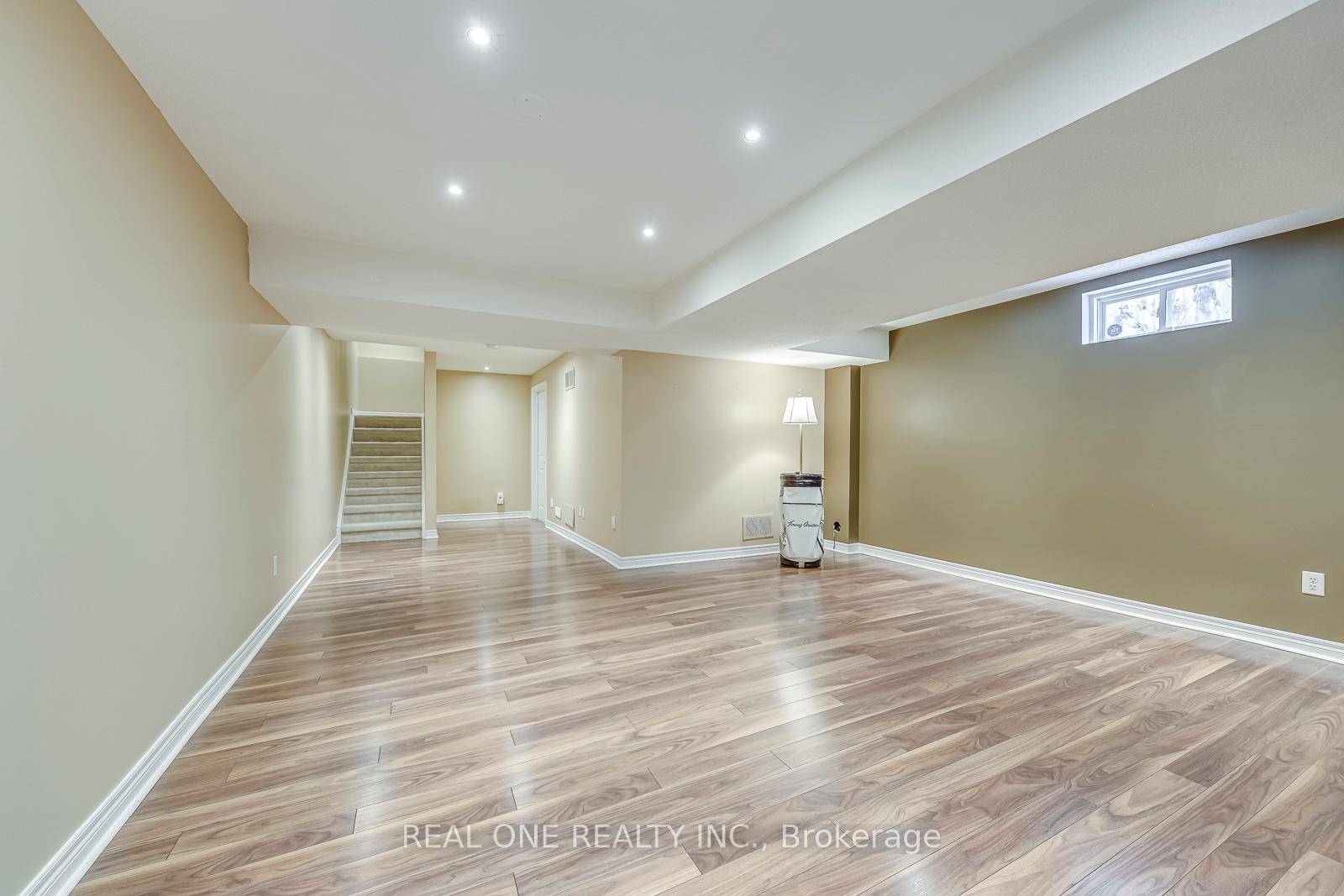 Photo 35 of 1491 Gulledge Trail, Oakville, West Oak Trails — HOMEH