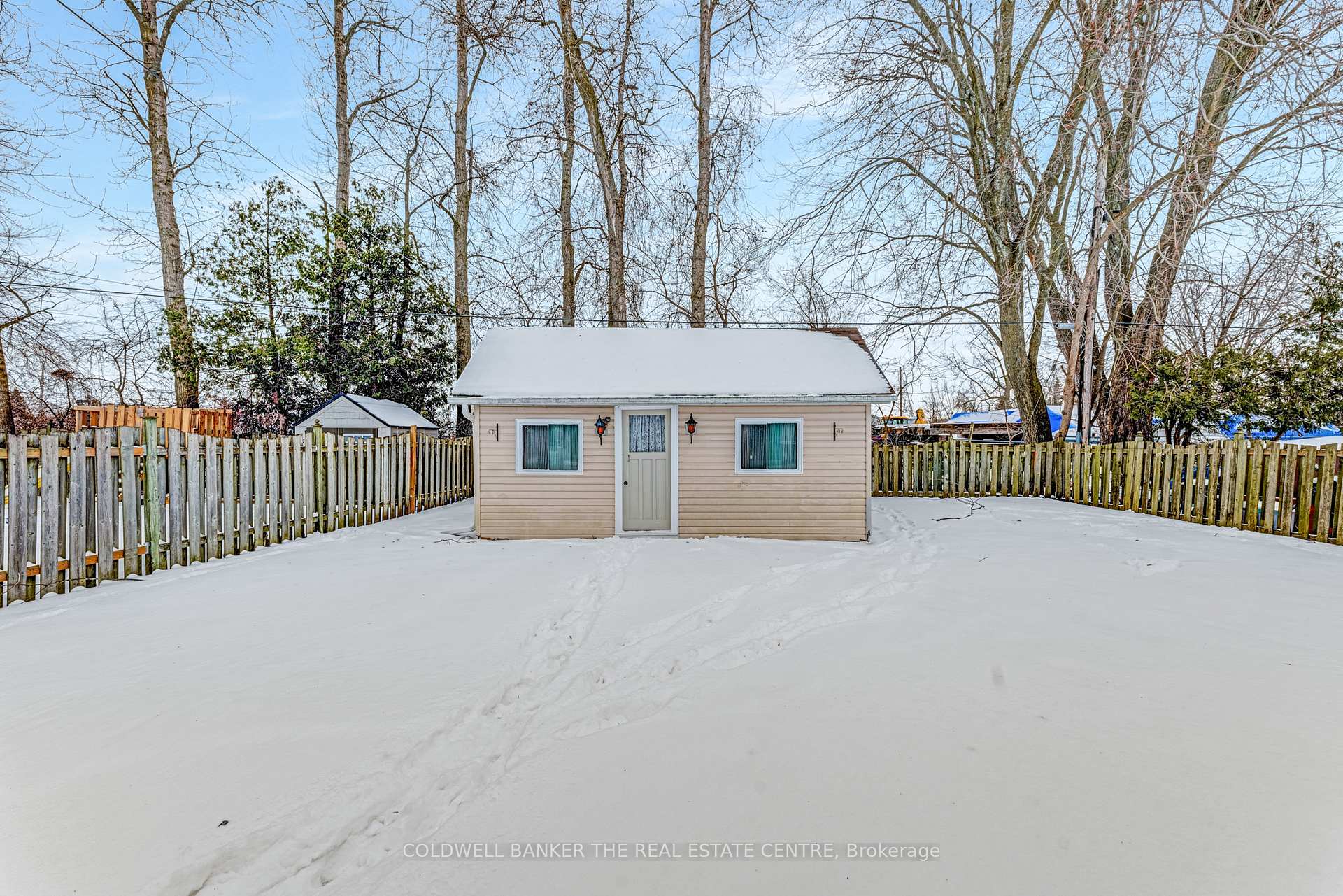 Photo 35 of 197 Cameron Crescent, Georgina, Keswick North — HOMEH